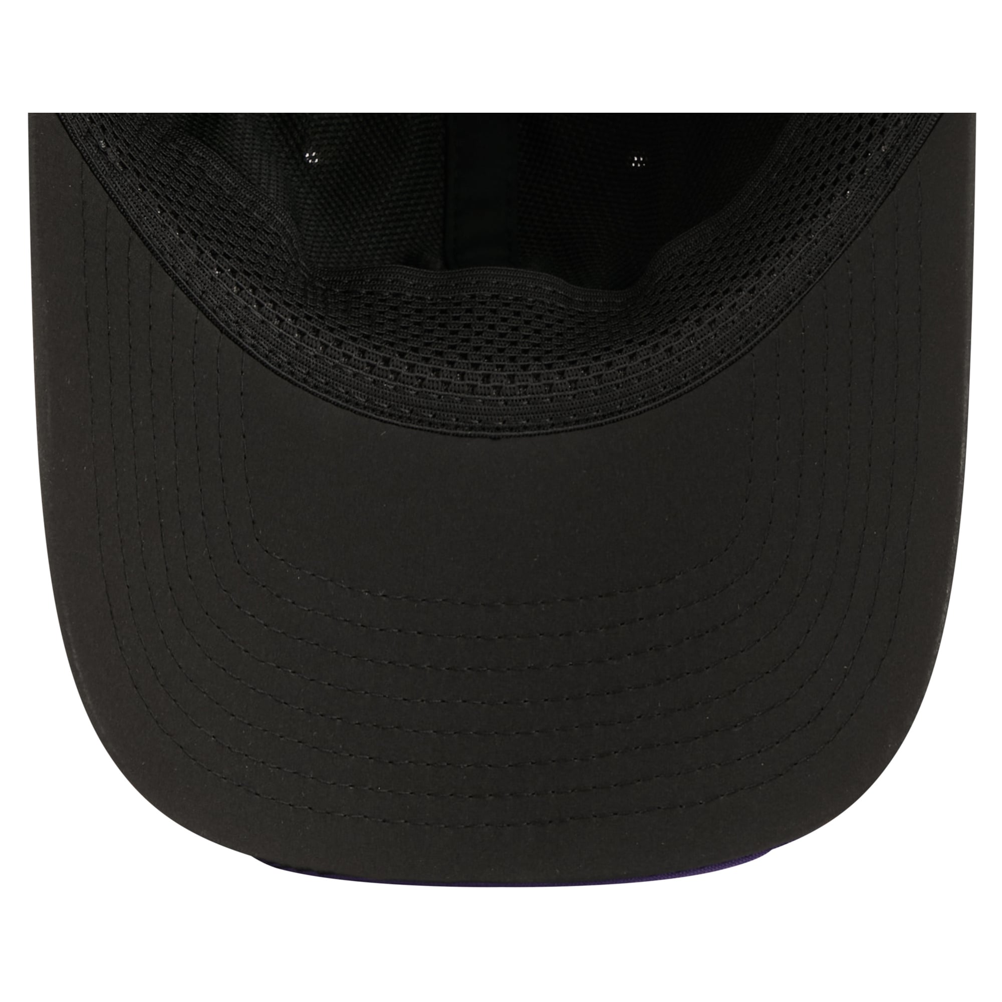 Men's New Era Black Baltimore Ravens 2026 Sideline Casual Classic Adjustable Hat