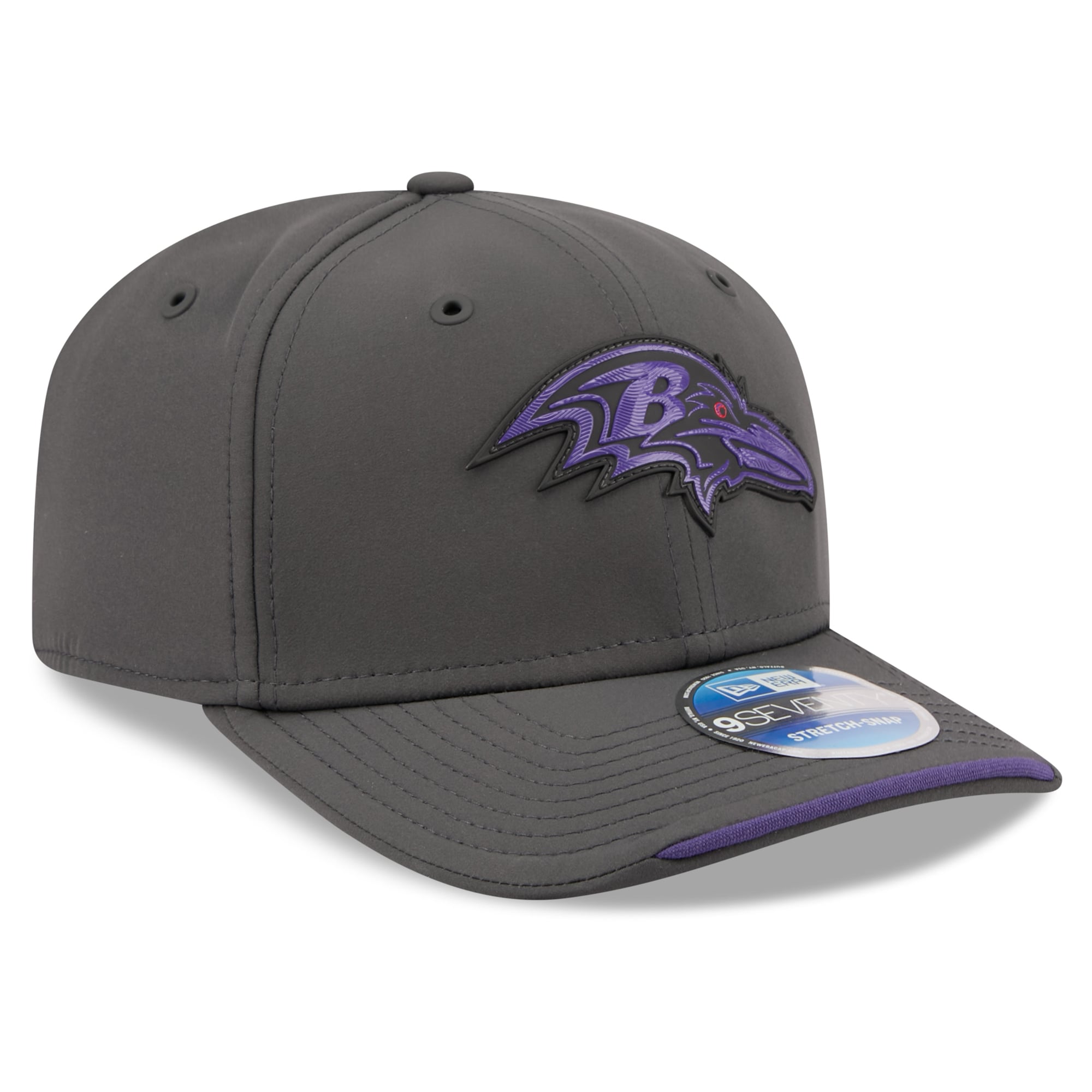 Casquette ajustable New Era anthracite Baltimore Ravens 2026 Sideline pour temps froid 9SEVENTY