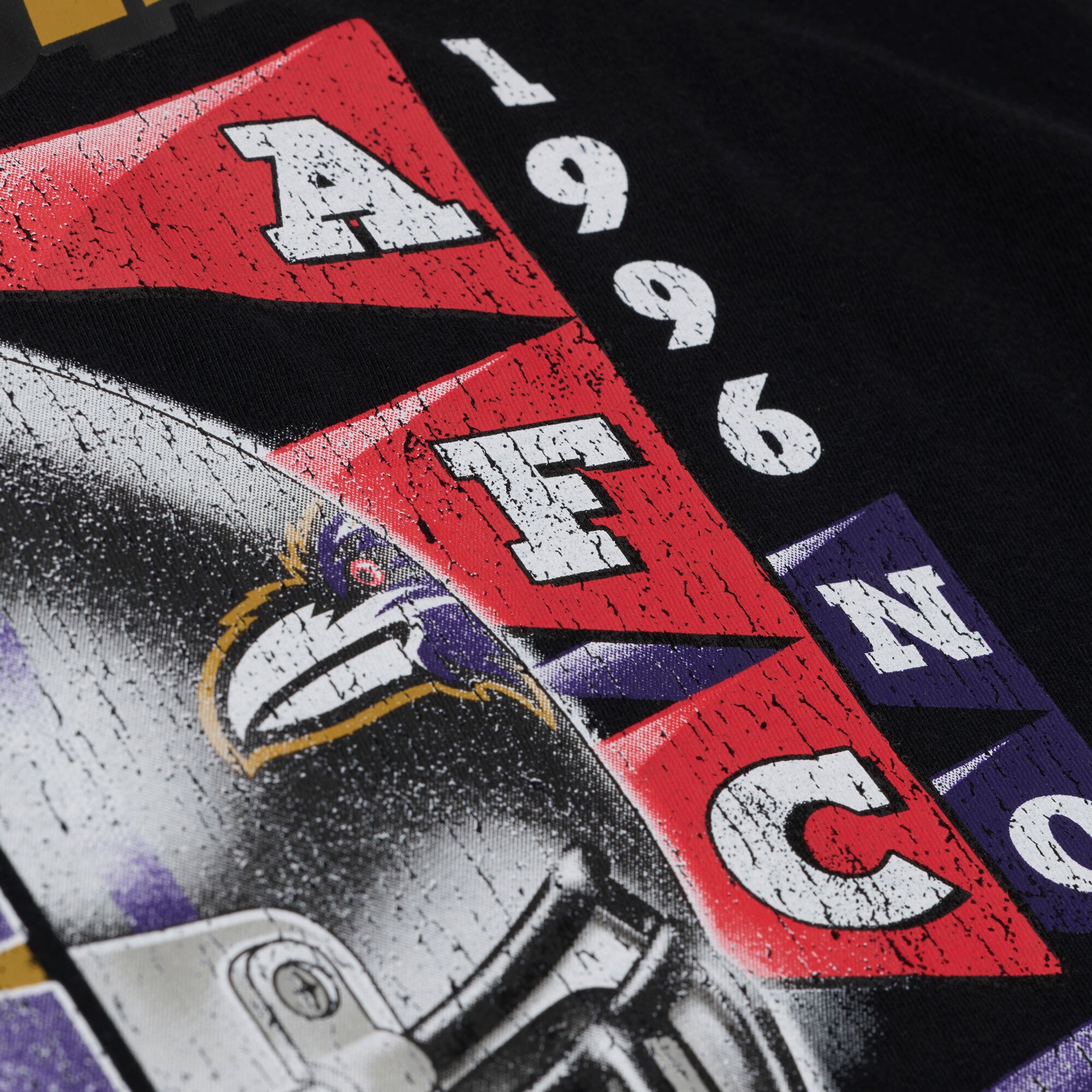T-shirt court à imprimé graphique noir Mitchell & Ness Baltimore Ravens pour femme