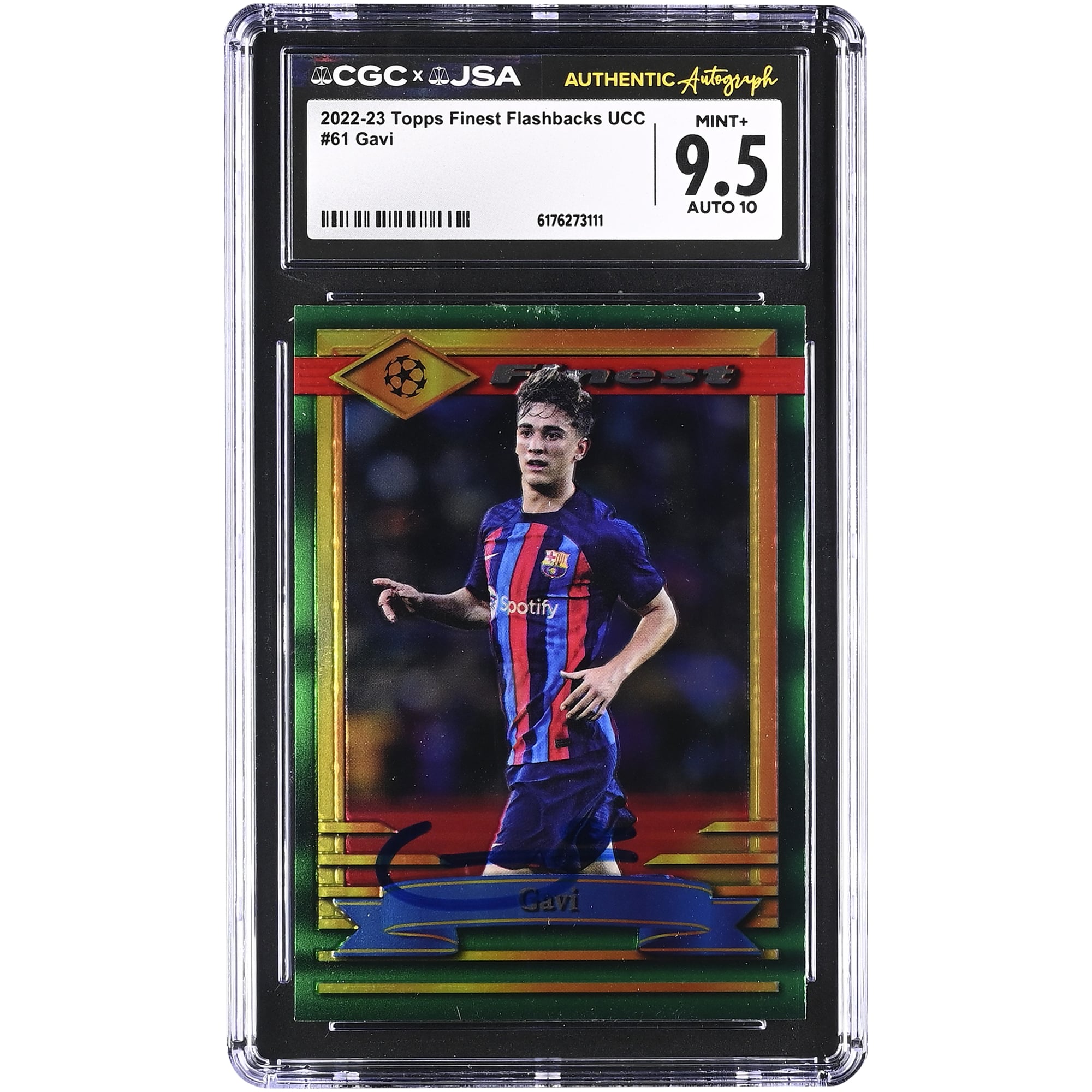 Carte Gavi Barcelone autographiée 2022-23 Topps Finest Flashbacks UCC #61 authentifiée CGC 9,5/10