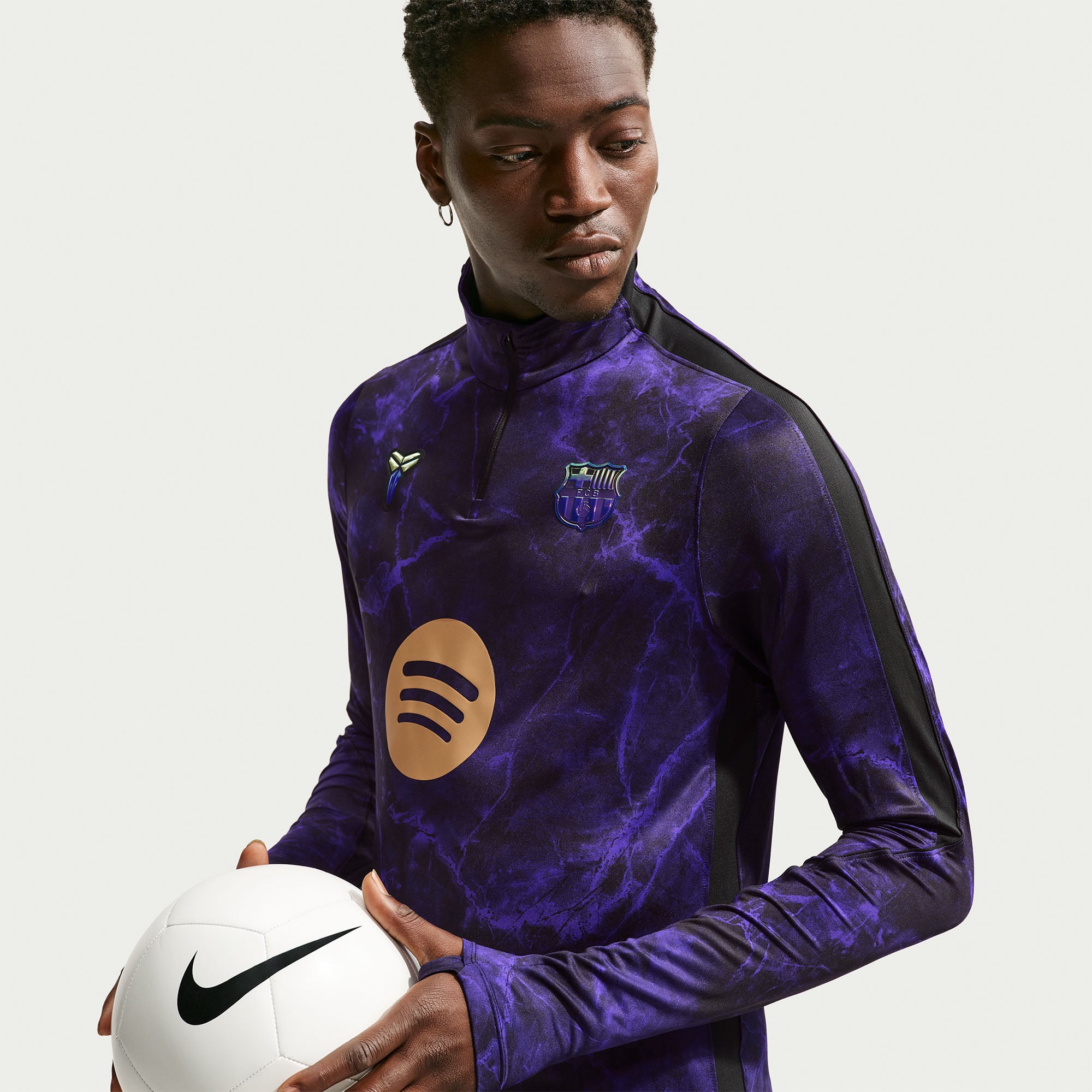 Haut Nike pour homme, violet, Barcelone 2026/27, extérieur, Strike Drill Dri-FIT, fermeture éclair 1/4