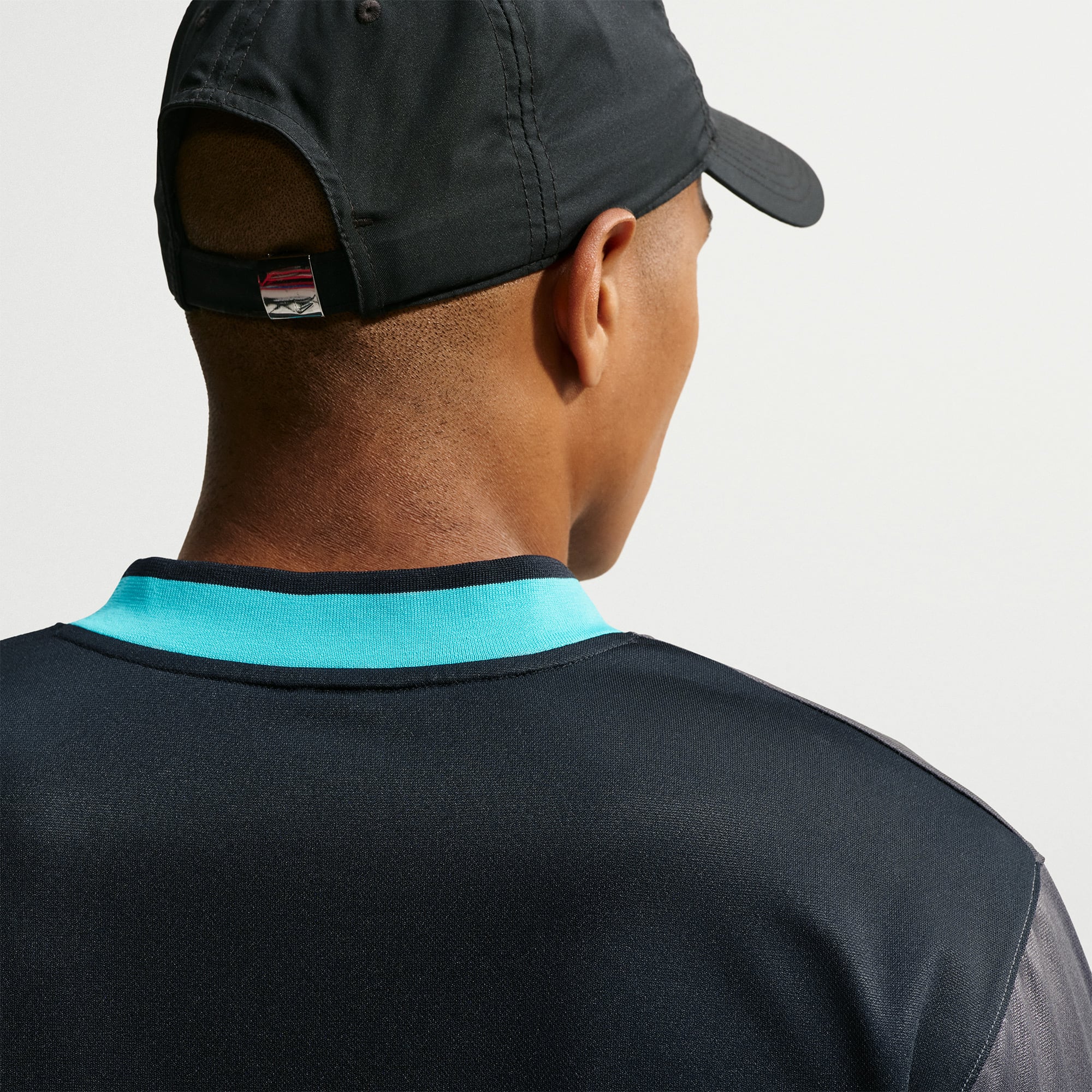 Maillot de style vie à manches longues Nike Black Barcelona 2026/27 Third Energy Dri-FIT pour homme