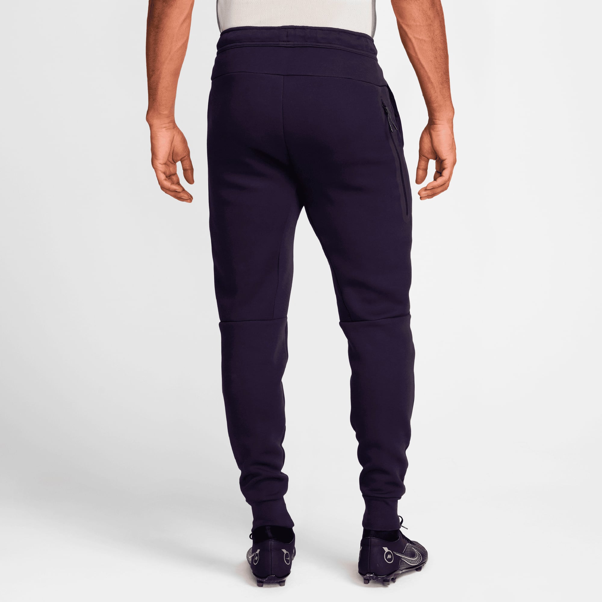 Pantalon de jogging Nike Barcelona Tech Fleece bleu marine pour homme