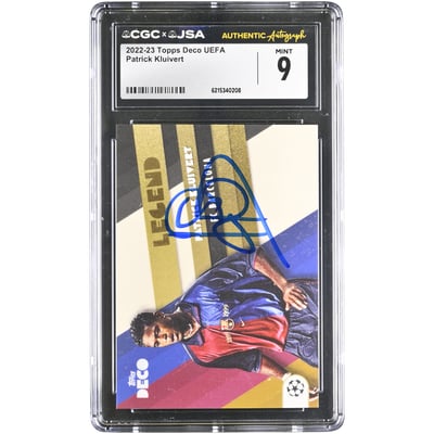 Carte autographiée de Patrick Kluivert (Barcelone) 2022-23 Topps Deco UEFA #NNO, authentifiée CGC, état neuf (9/10).