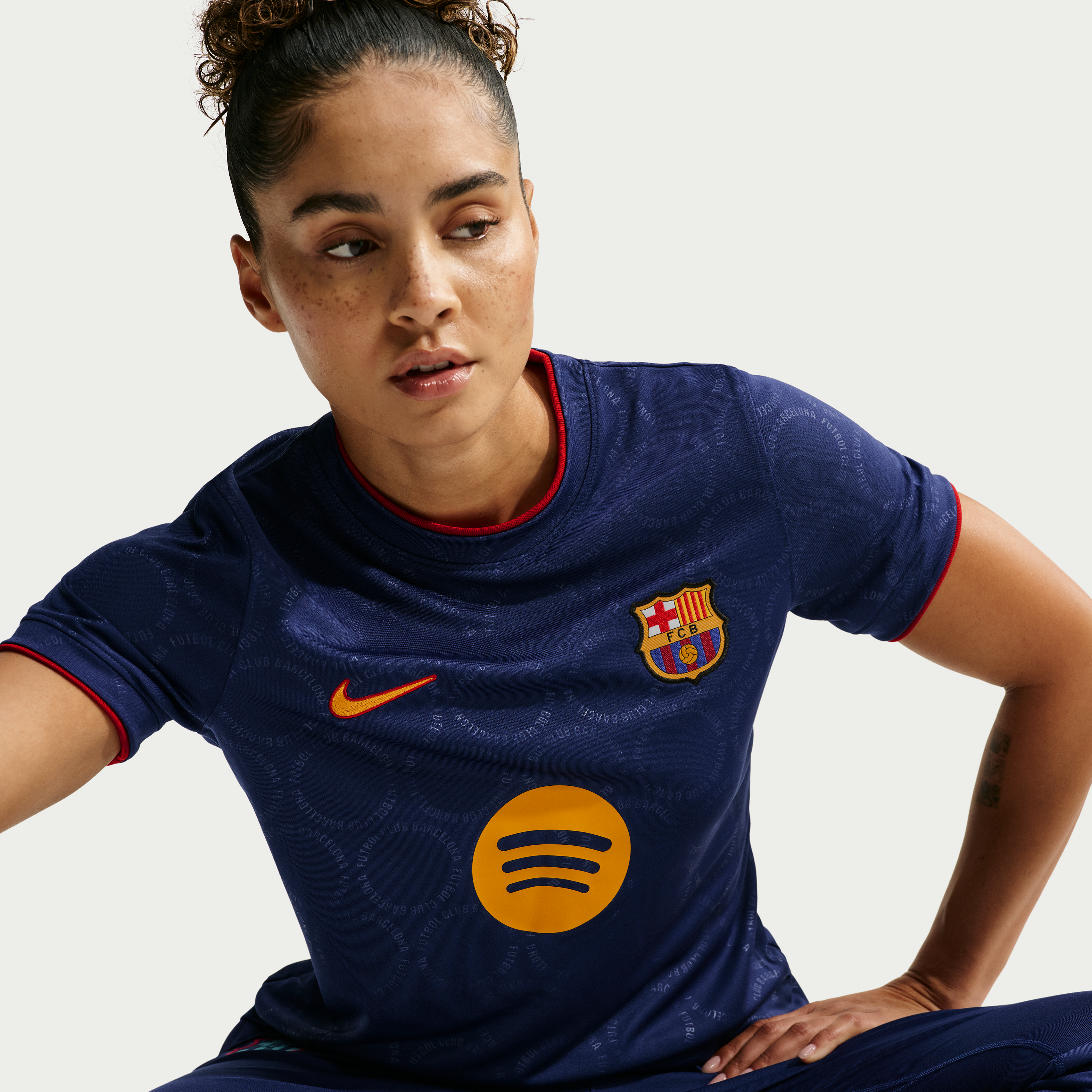 Maillot d'avant-match Nike Royal Barcelone 2026/27 Third Dri-FIT pour femme