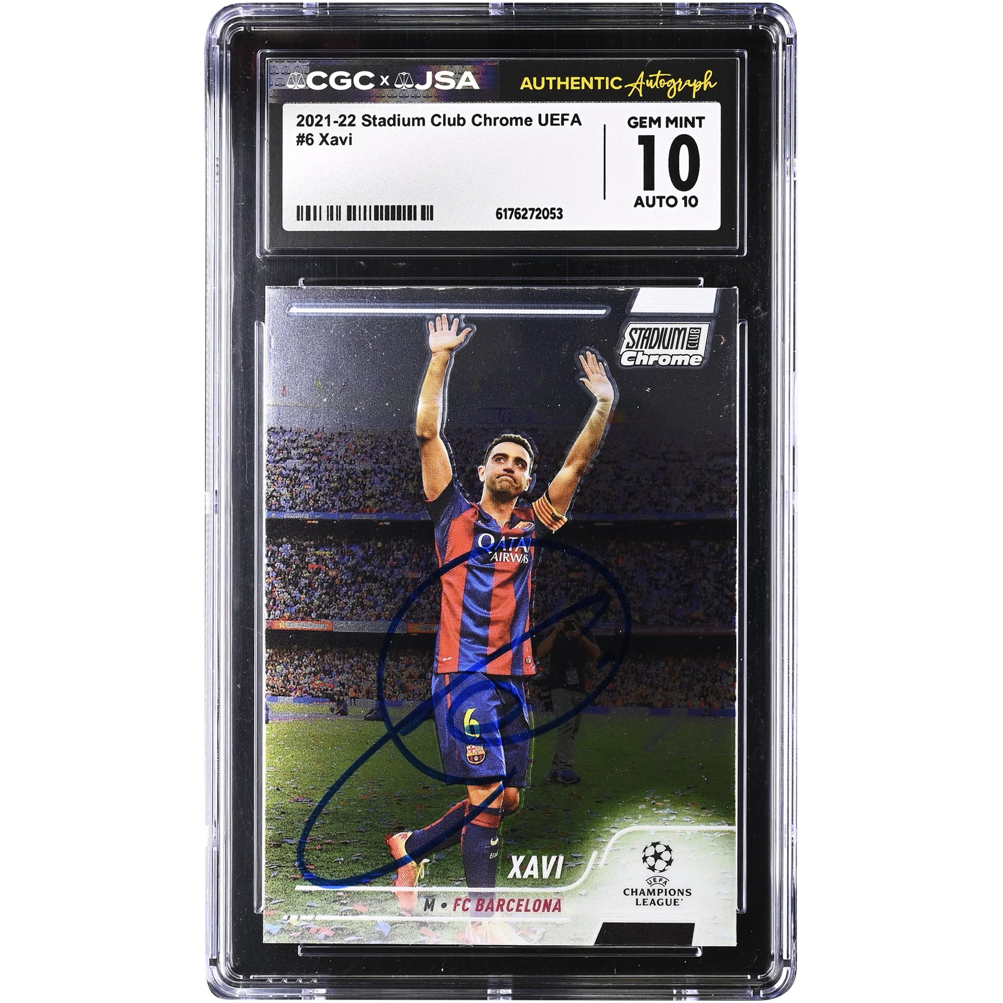 Xavi Hernandez Barcelona Autographed 2021-22 Topps Stadium Club Chrome UEFA #6 CGC Authenticated 10/10 Card