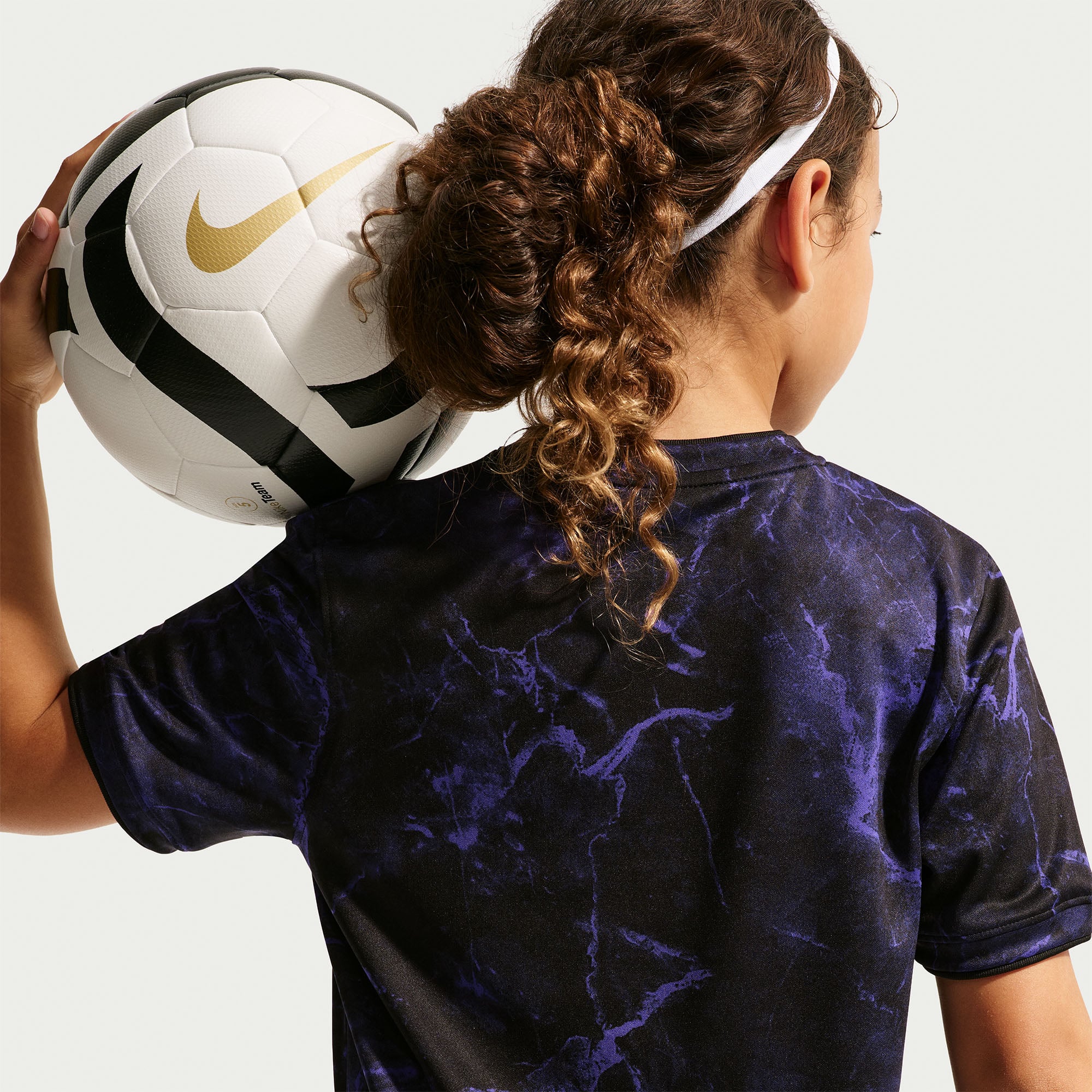 Youth Nike Royal Barcelona 2026/27 Dri-FIT Pre-Match Top