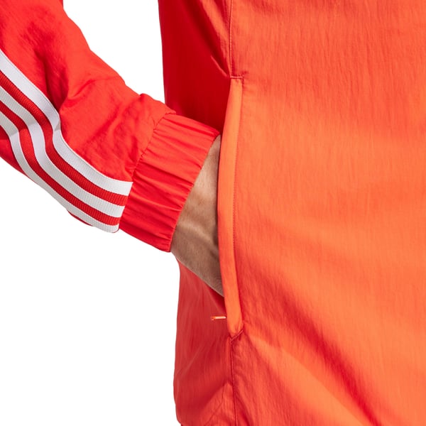 FC Bayern adidas プレゼンテーション ジャケット - レッド