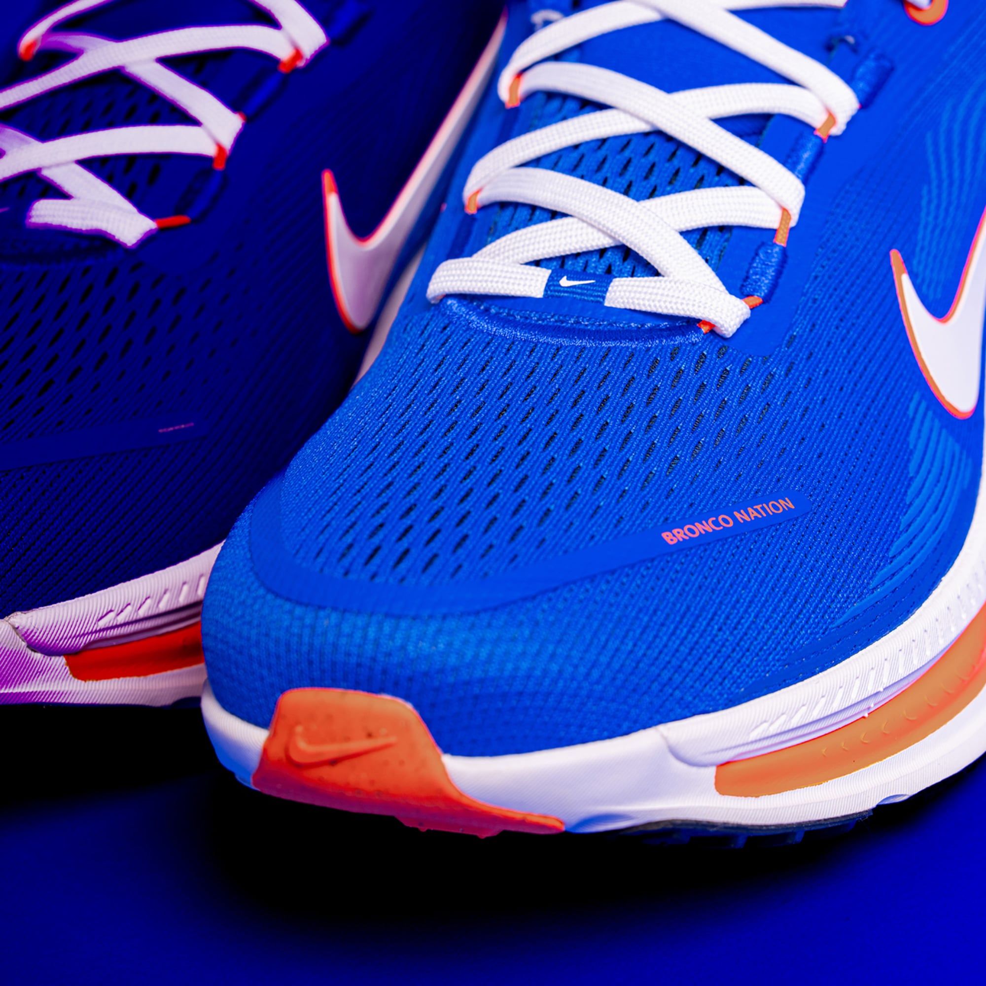 Men's Nike Boise State Broncos Vomero 18 Running Shoes