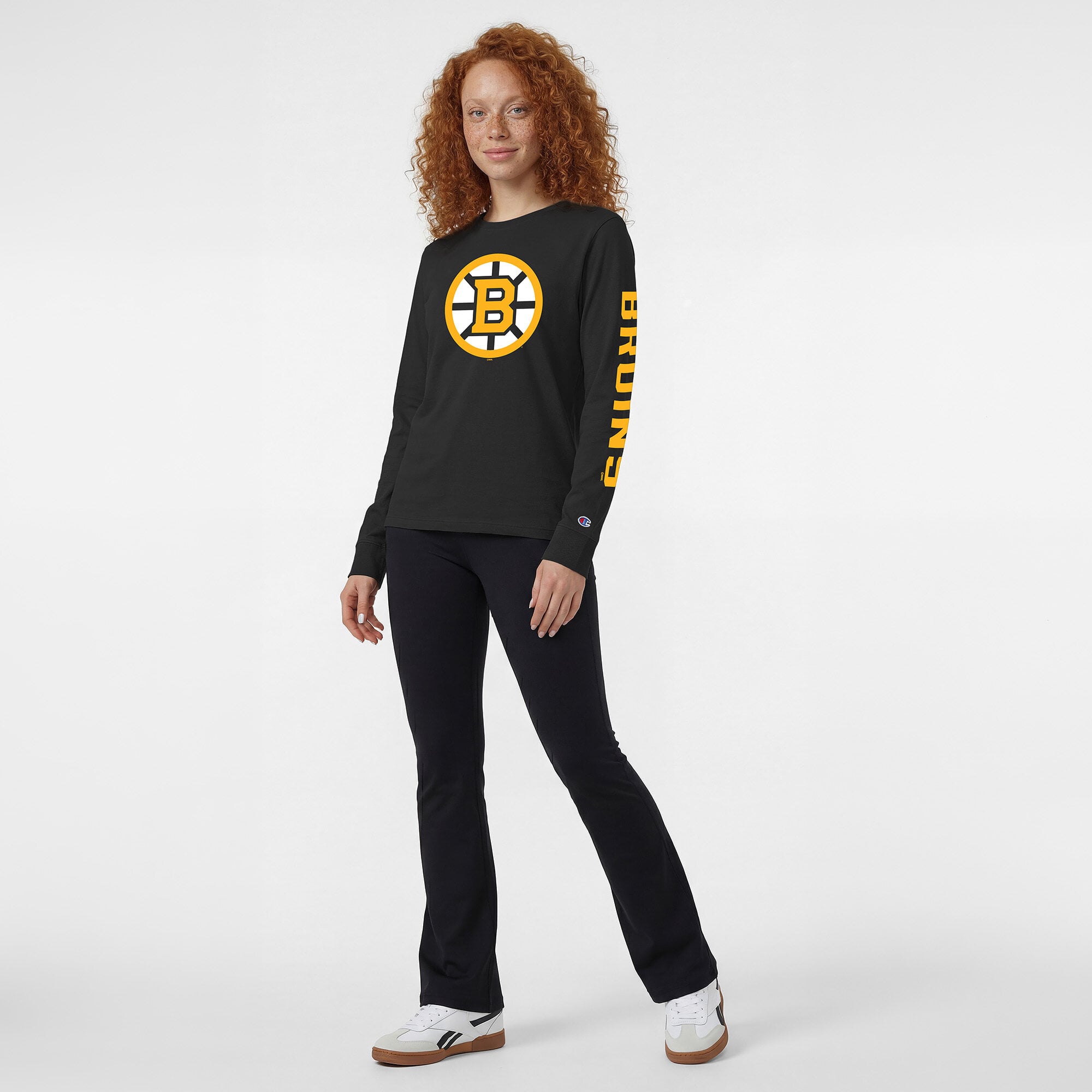 T-shirt à manches longues noir Champion pour femmes avec logo de l'équipe des Bruins Boston