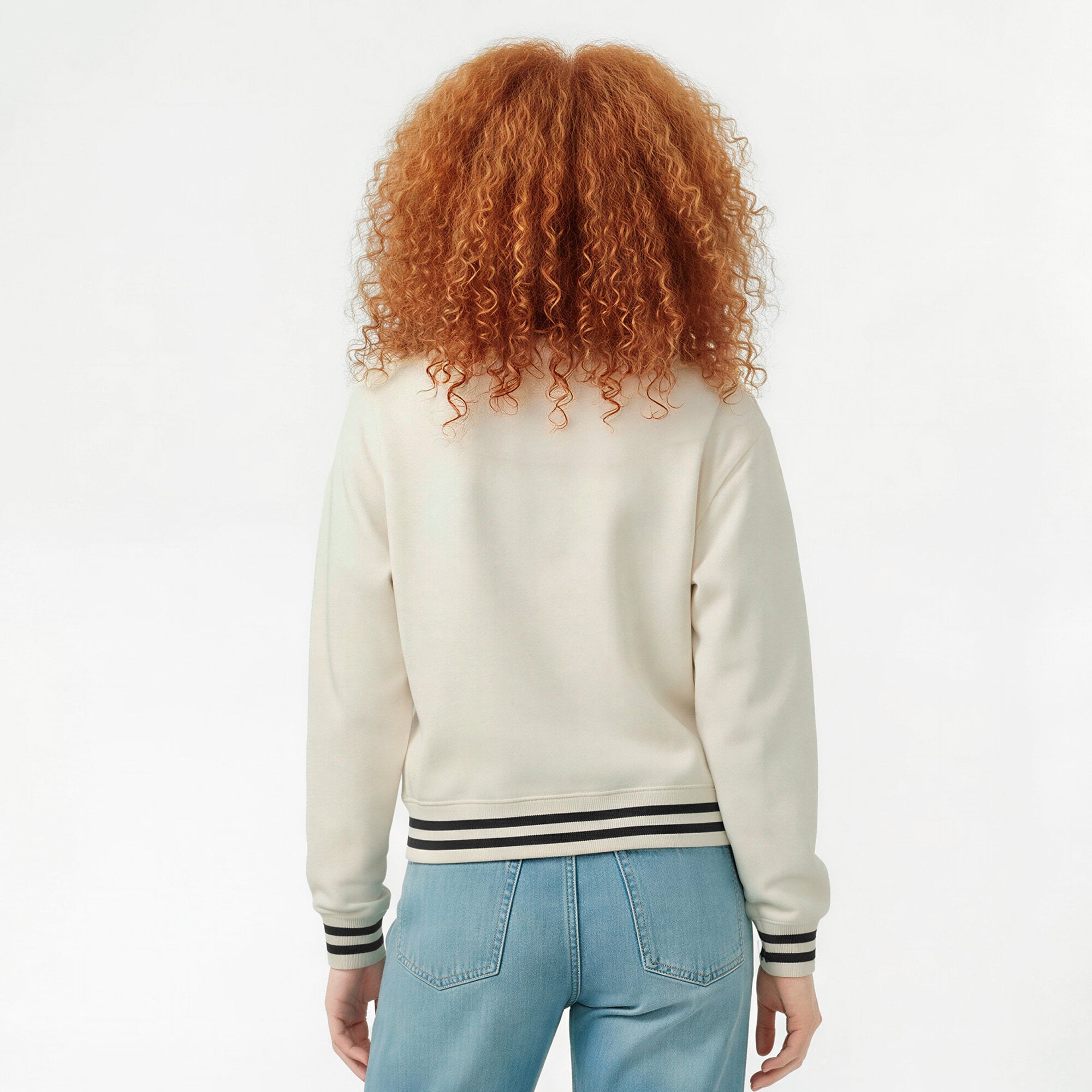 Sweat-shirt Champion crème pour femme, motif Bold Laurels des Boston Bruins, en fil tissé inversé.
