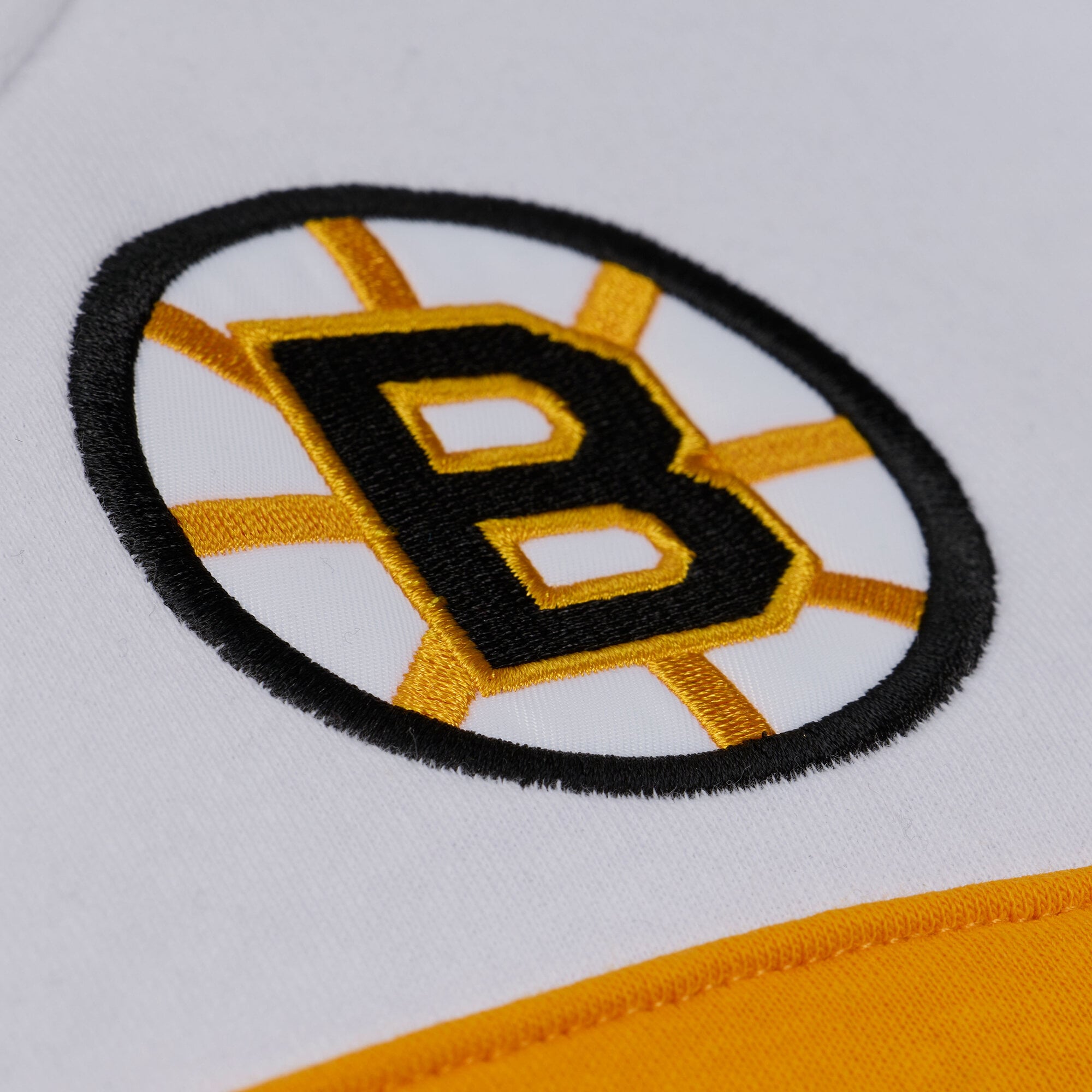 Women's Mitchell & Ness  White/Black Boston Bruins Head Coach Hoodie