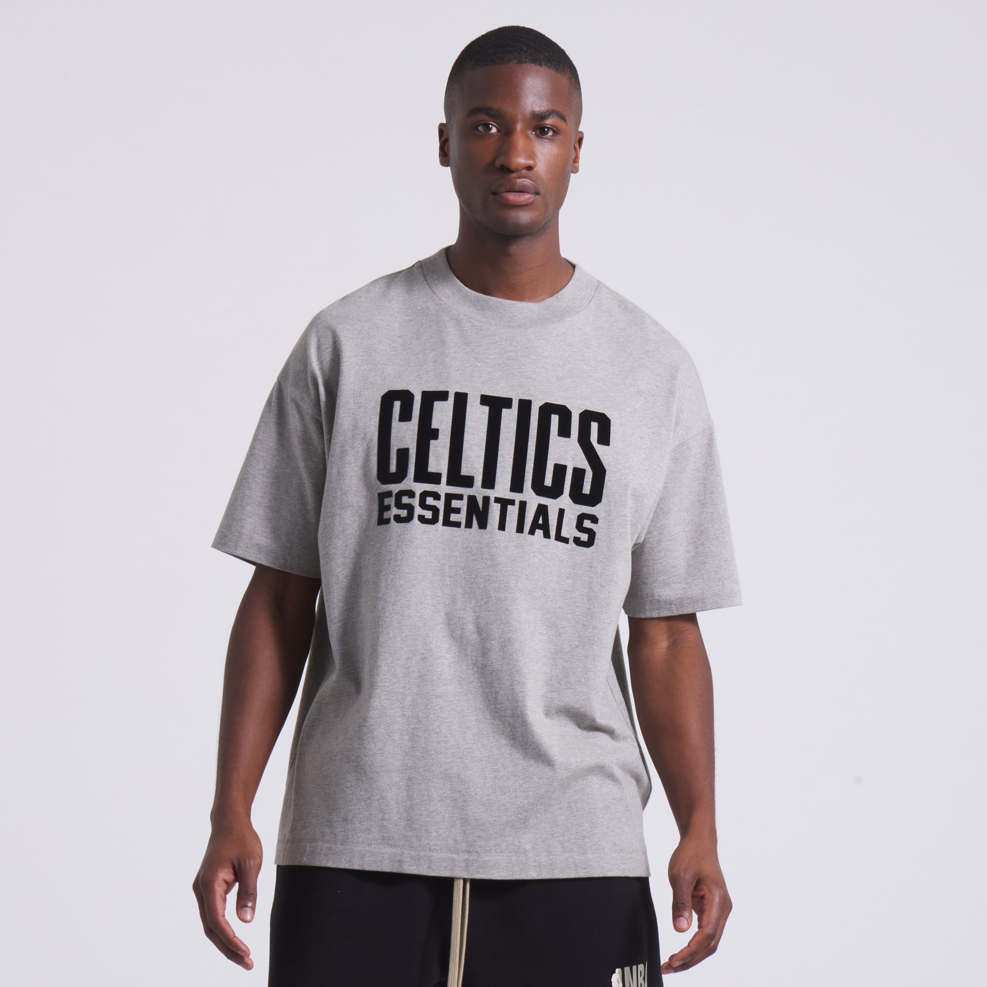 Fear Of God Essentials ボストン・セルティックス 半袖 Tシャツ ユニ 