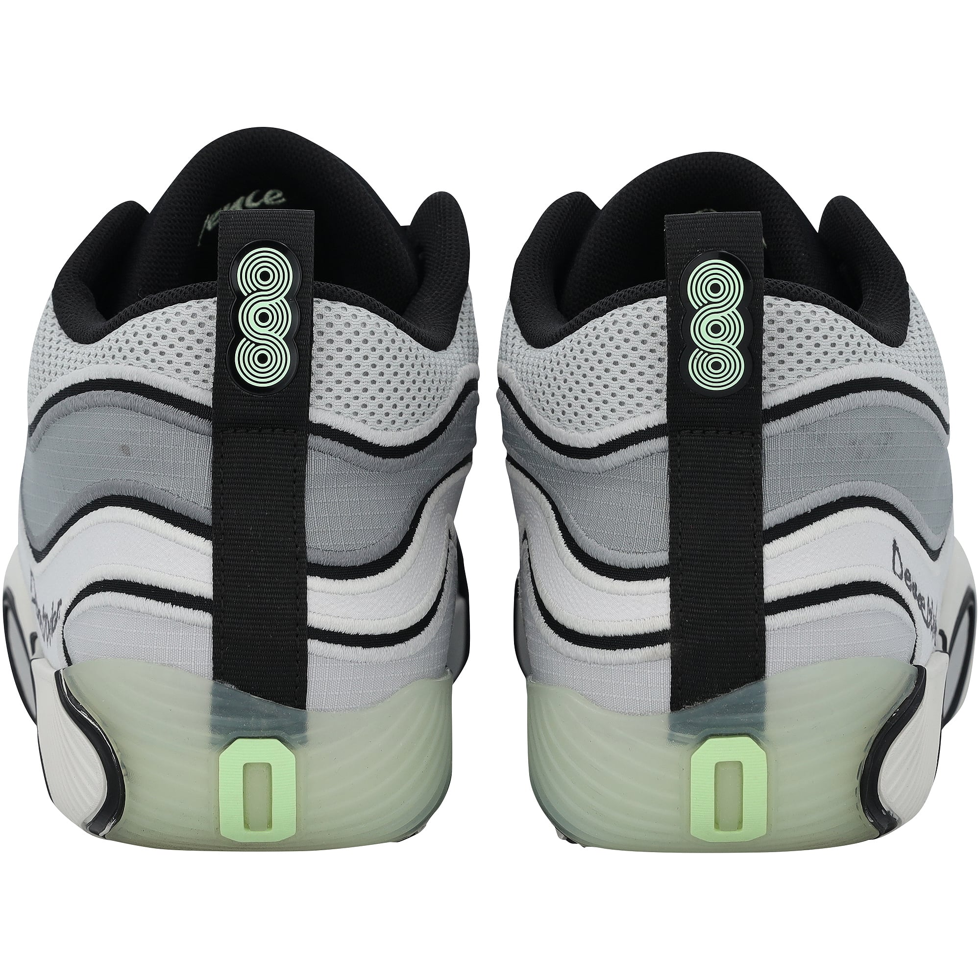 Chaussures Jordan blanches autographiées portées par Jayson Tatum (Boston Celtics) lors du match contre les Golden State Warriors le 6 novembre 2024