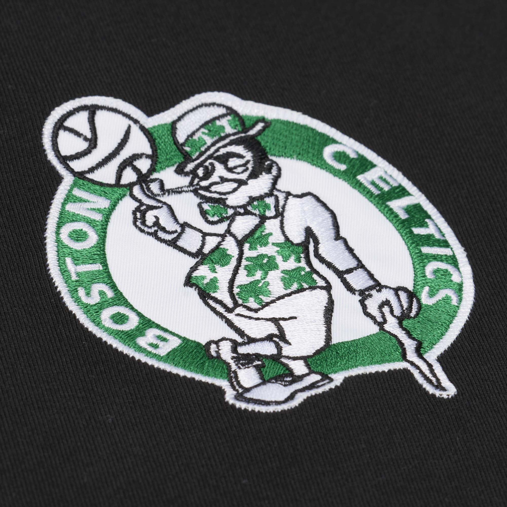 T-shirt Mitchell & Ness Bill Russell noir Boston Celtics Hardwood Classics pour homme