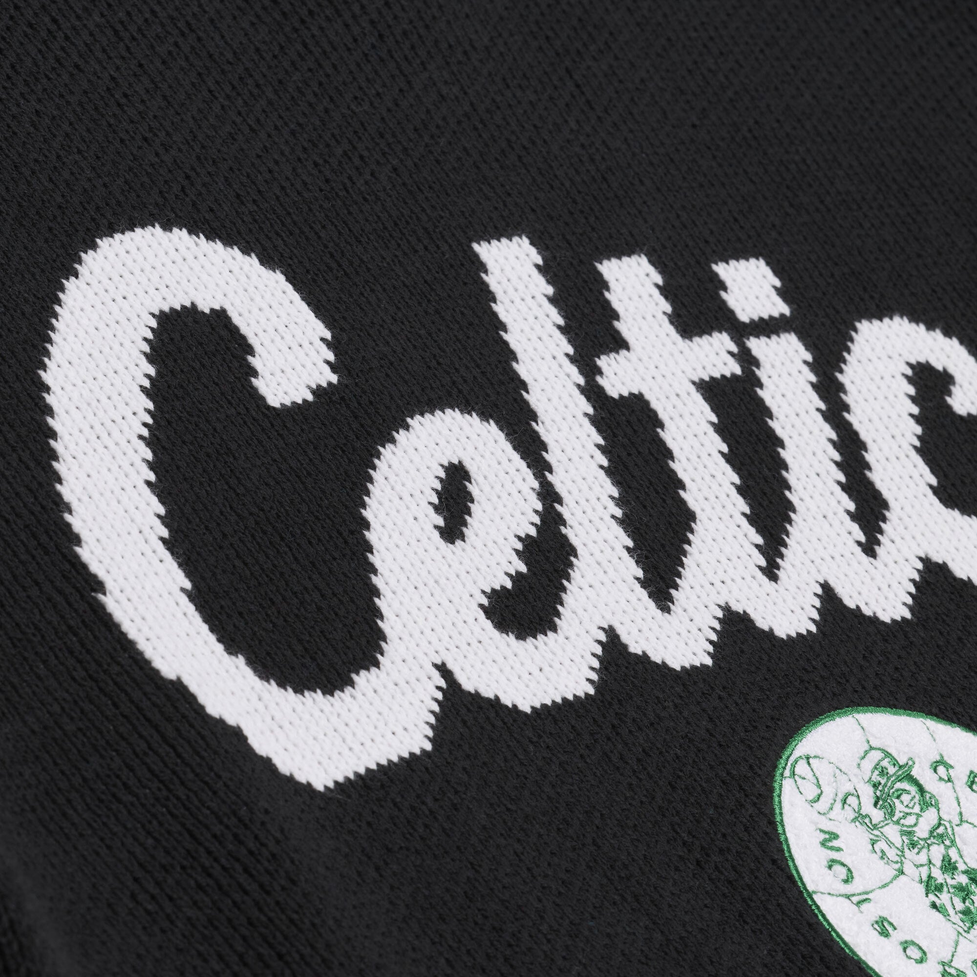Pull Mitchell & Ness noir pour homme, modèle entraîneur-chef des Boston Celtics