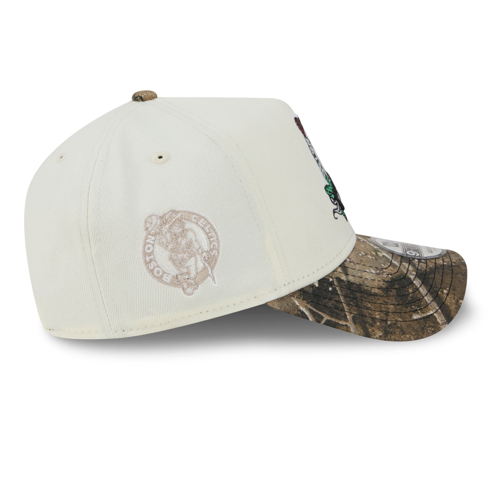 Casquette ajustable New Era 9FORTY A-Frame crème/camouflage Boston Celtics Rose Banner pour homme
