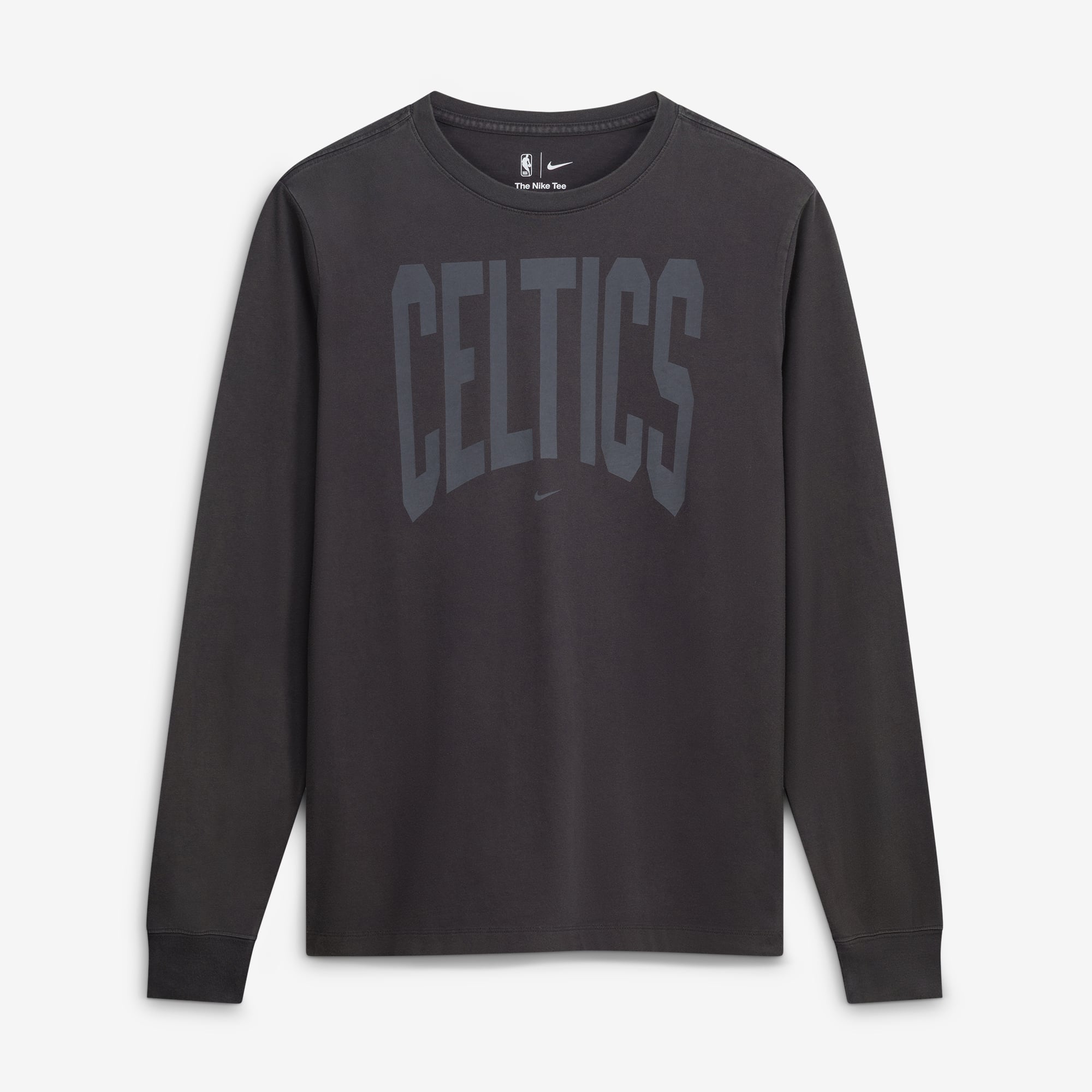 T-shirt à manches longues Nike Boston Celtics 2026 Standard Issue Travel pour homme, couleur anthracite.