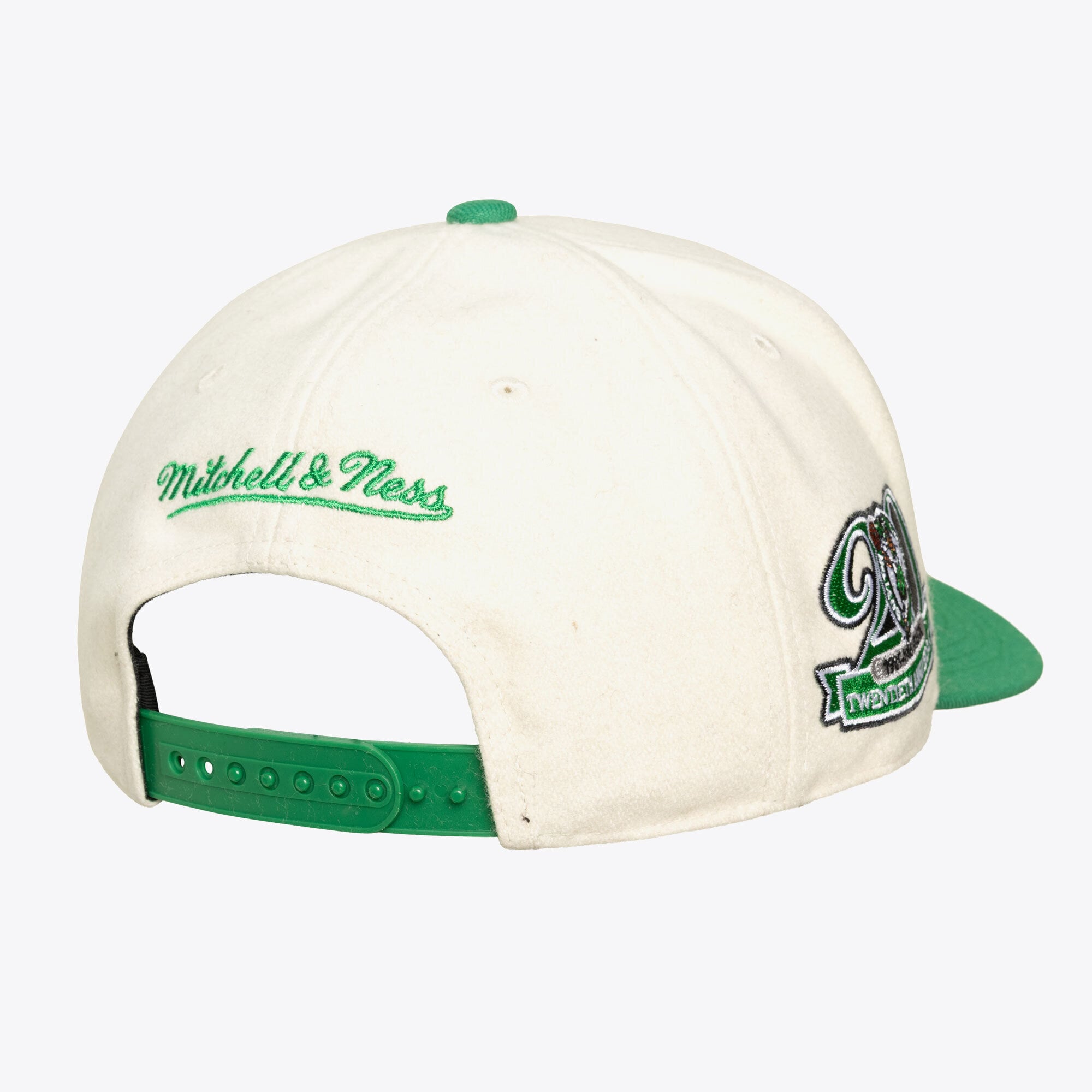 Casquette unisexe Mitchell & Ness crème Boston Celtics Team Pro ajustable