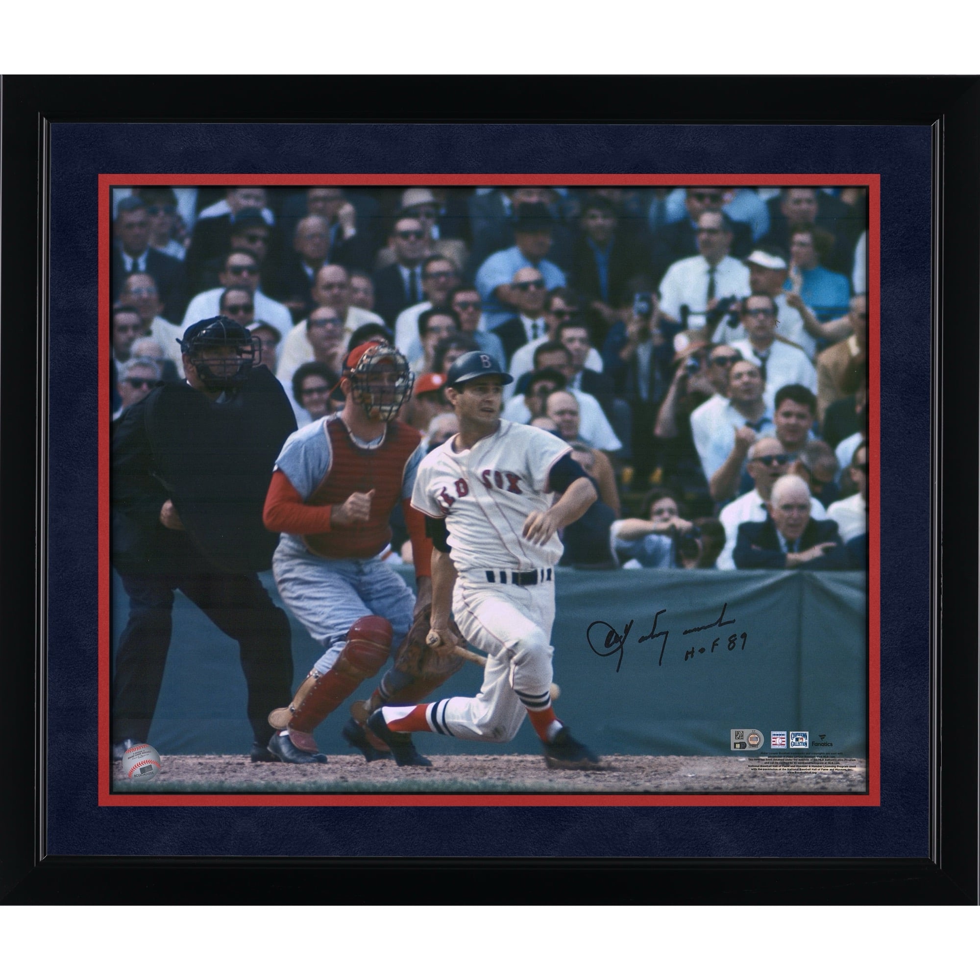 Photo dédicacée de Carl Yastrzemski, joueur des Red Sox de Boston, lors des Séries mondiales de 1967 (40,6 x 50,8 cm), avec inscription « HOF 89 ».