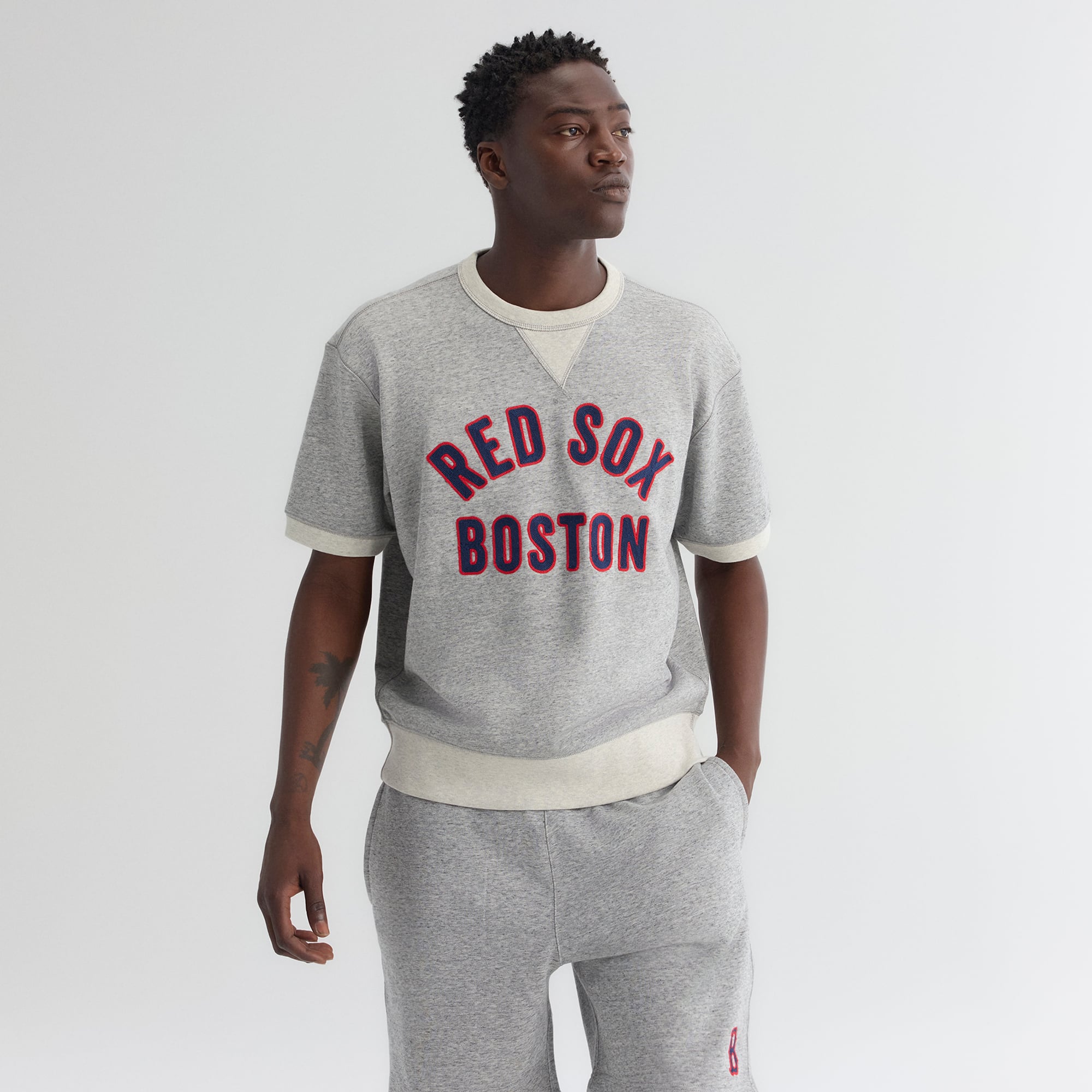 Sweat-shirt à manches courtes Fanatics Steel Heather Boston Red Sox Iconic Terry pour homme