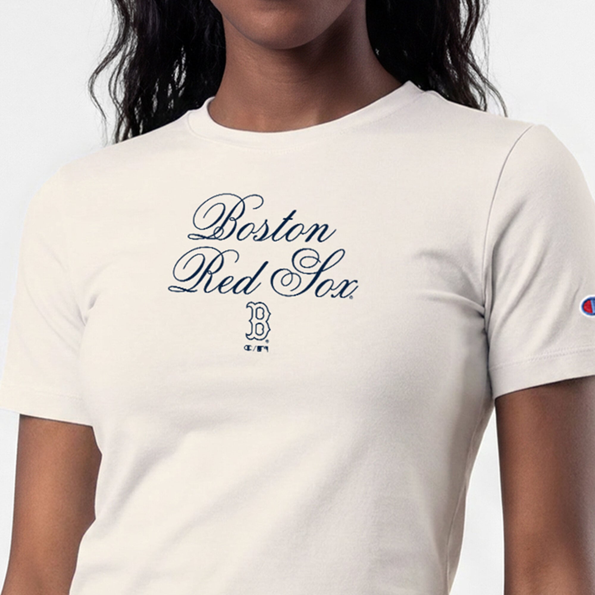 T-shirt court ajusté doux au toucher Champion crème pour femme, Boston Red Sox
