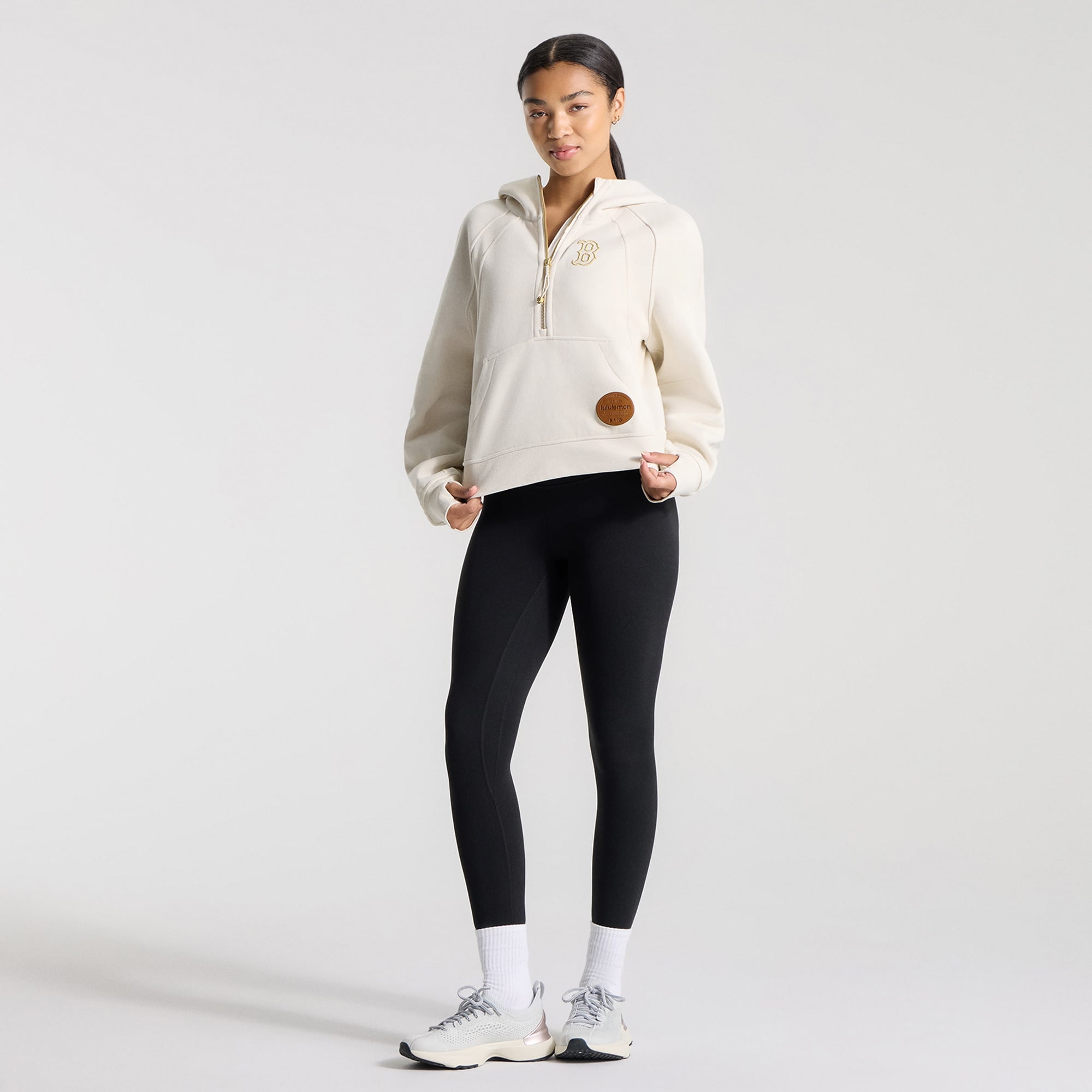 Sweat à capuche oversize demi-zip en scuba crème pour femme de lululemon Boston Red Sox