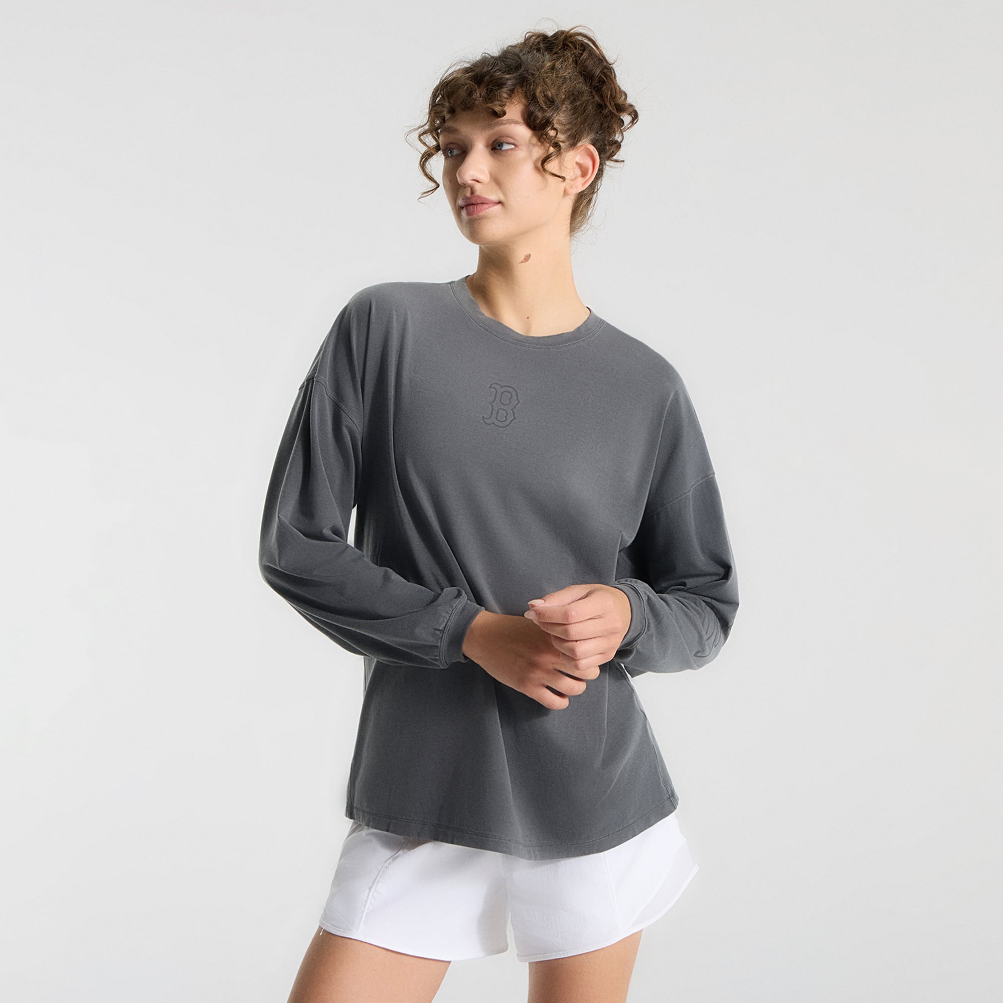 T-shirt à manches longues EasySet Relaxed-Fit gris Boston Red Sox pour femme de lululemon