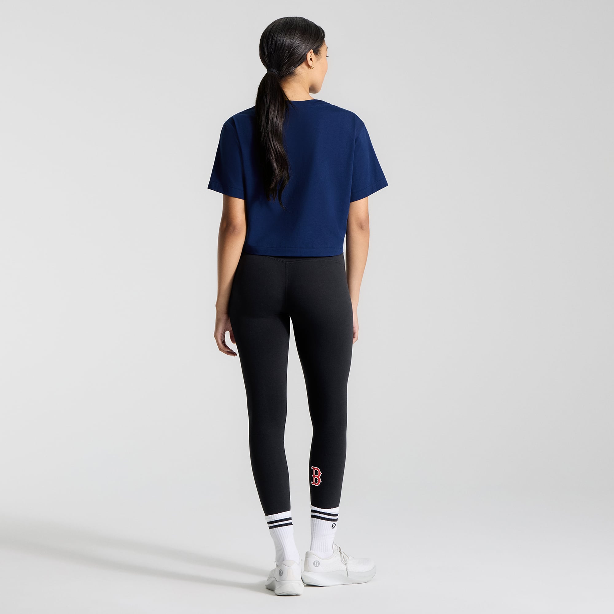 T-shirt en coton biologique lululemon Midnight Shadow Boston Red Sox All Yours pour femme