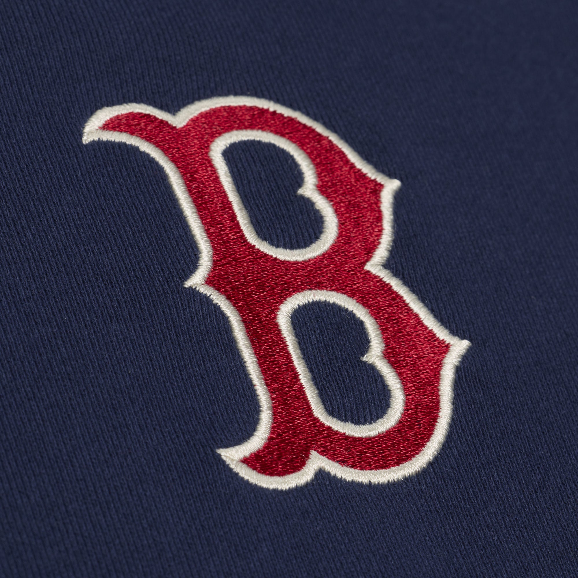 Sweat à capuche Mitchell & Ness bleu marine pour femme, collection Cooperstown des Boston Red Sox, style rétro.