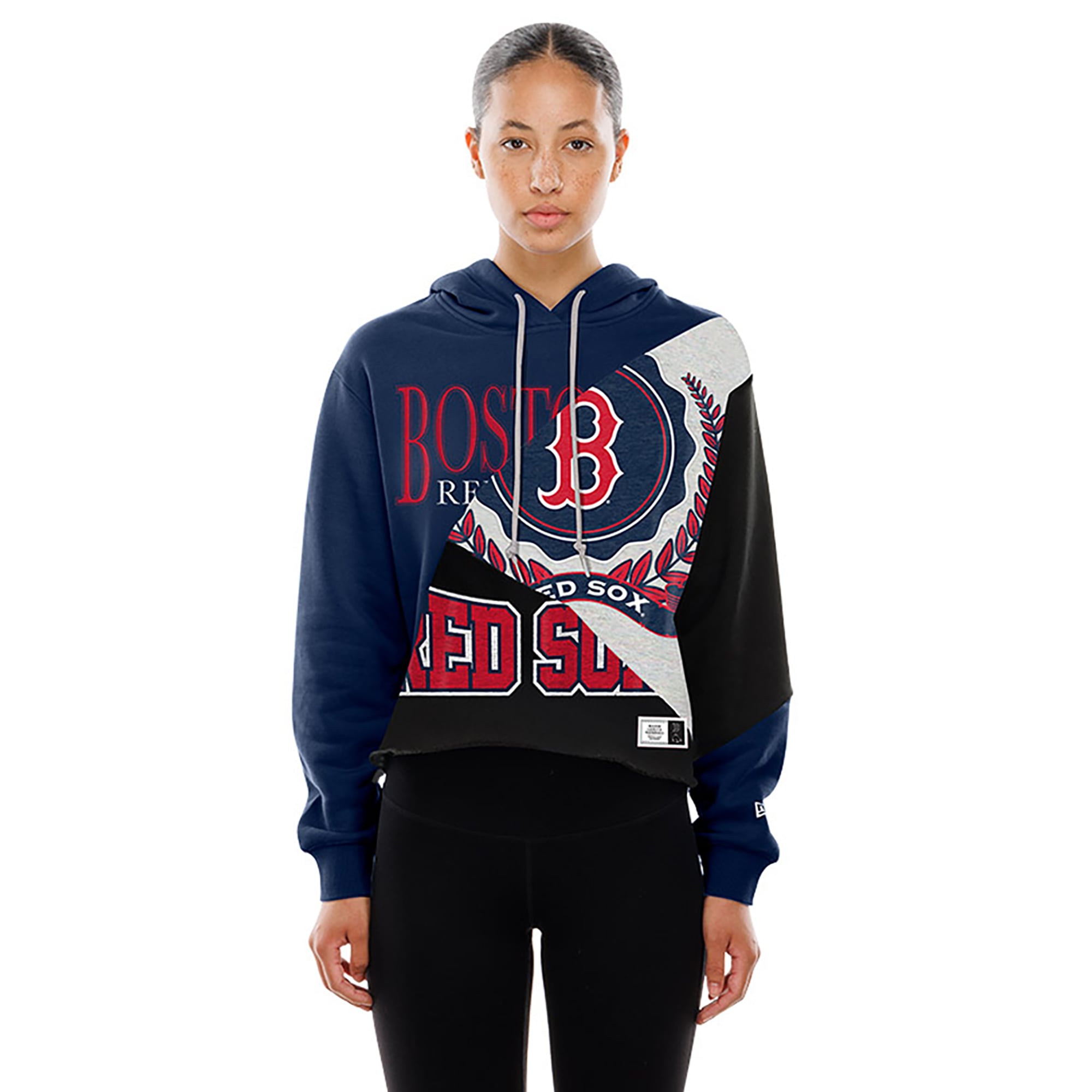 Sweat à capuche boxy New Era Boston Red Sox bleu marine pour femme, en tissu upcyclé blocs de couleurs.