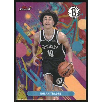 2025-26 Finest Oil Spill Refractors #19 Nolan Traore C