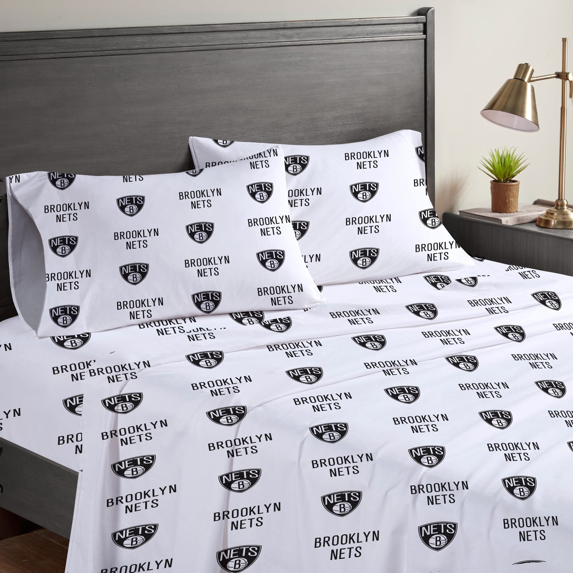 Ensemble de draps quatre pièces Pegasus Brooklyn Nets pour lit queen