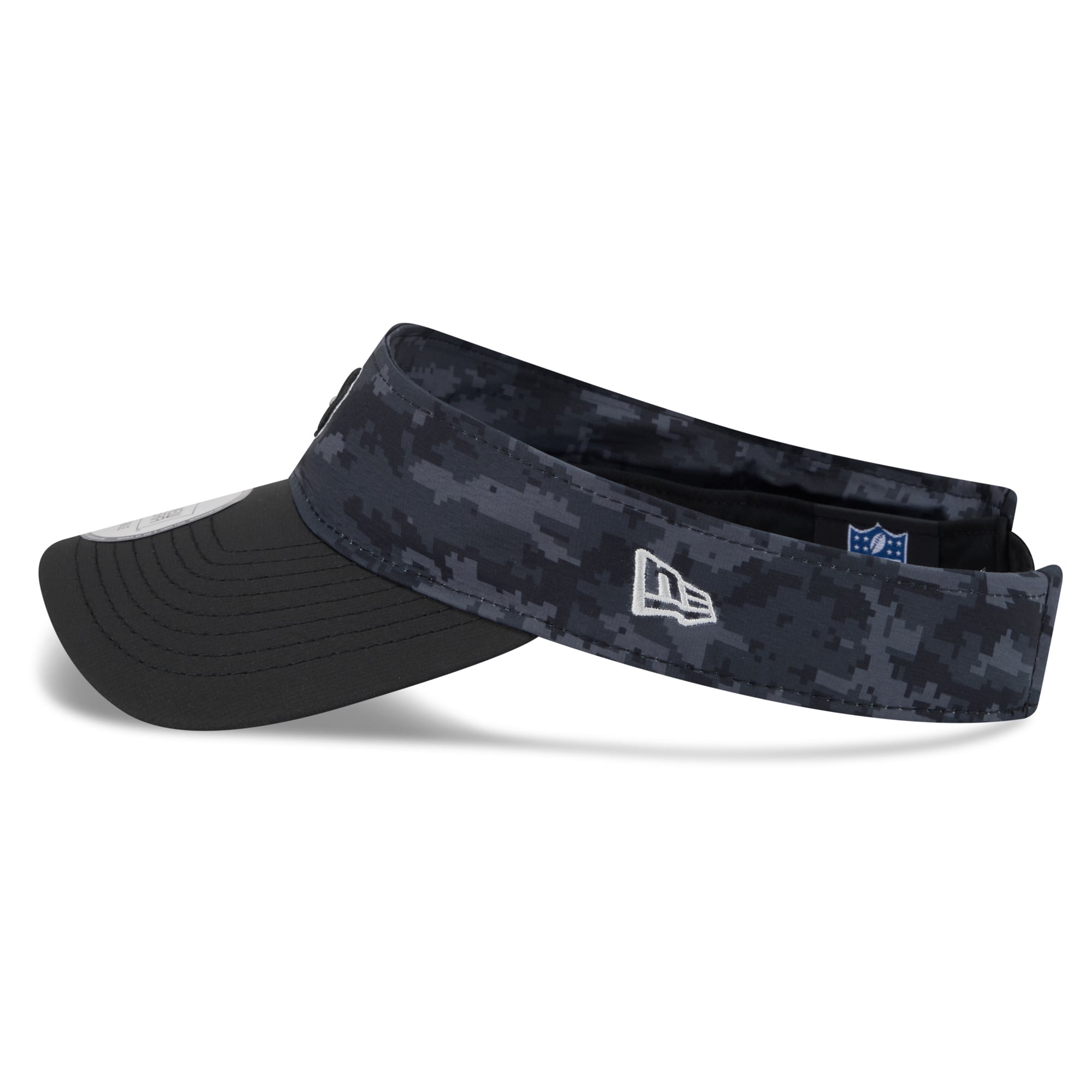 Casquette New Era noire pour homme Buffalo Bills 2026 Salute To Service, visière ajustable