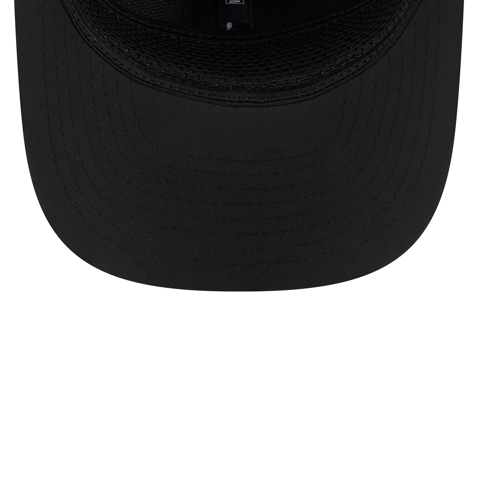 Men's New Era Black Buffalo Bills 2026 Sideline 9SEVENTY Adjustable Hat