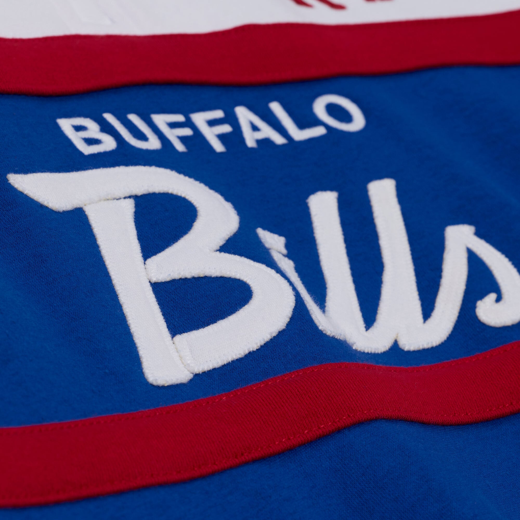 Pull à col zippé Mitchell & Ness Royal Buffalo Bills pour femme