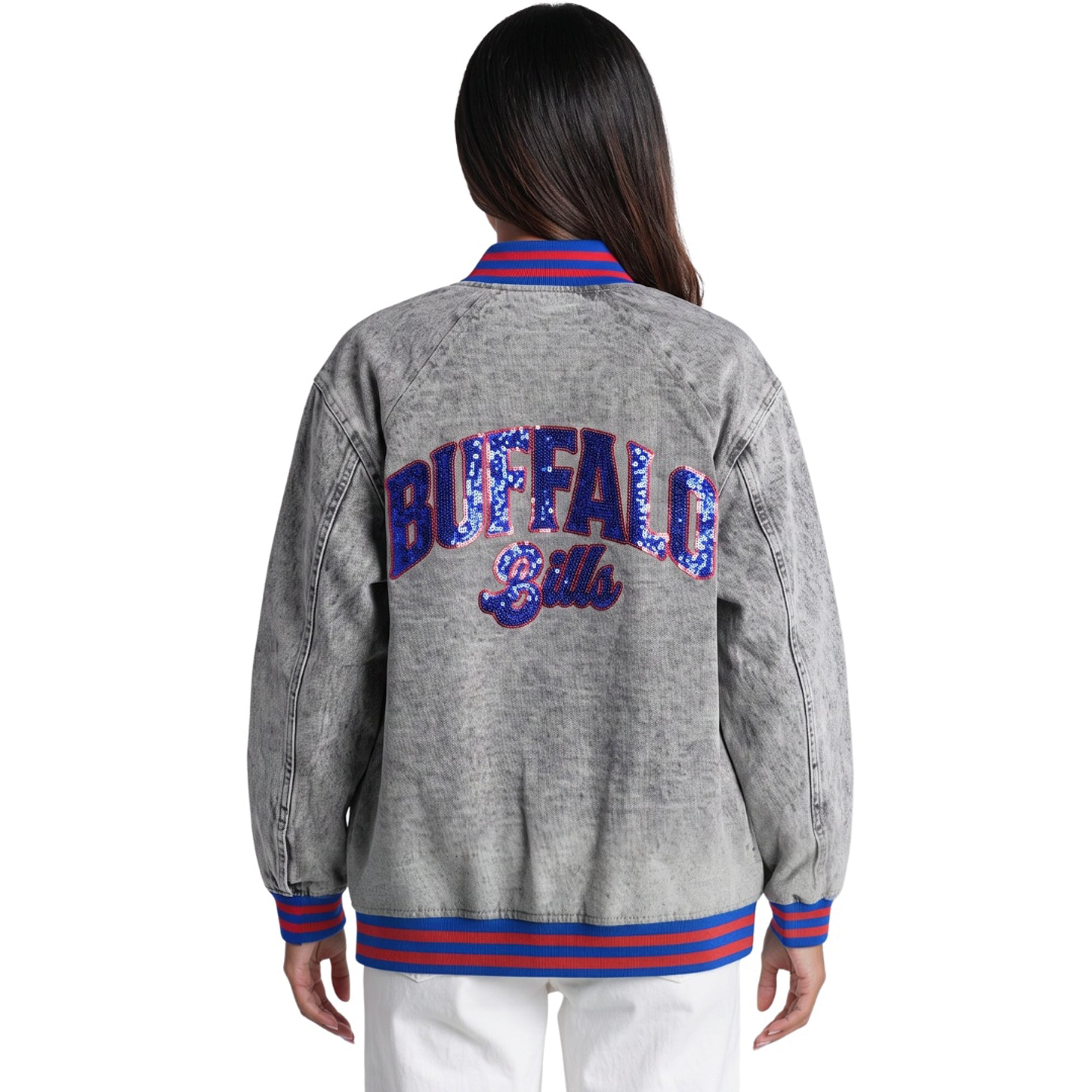 Veste bomber en denim à sequins gris chiné Buffalo Bills pour femme de The Wild Collective
