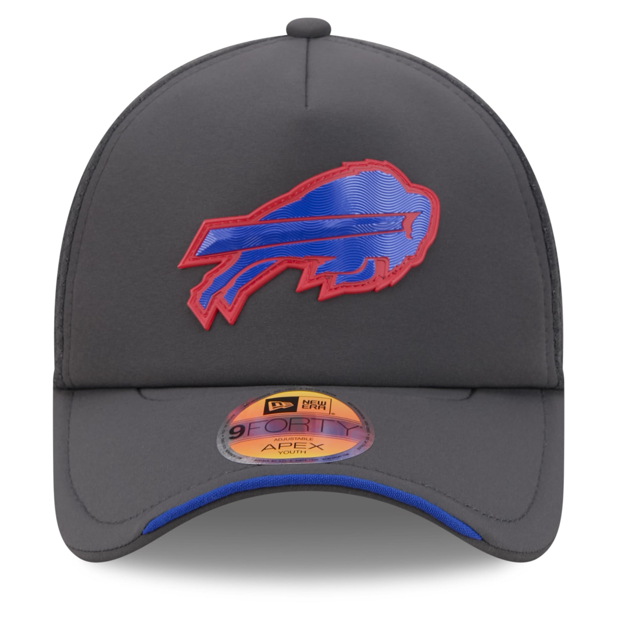 Youth New Era Royal Buffalo Bills 2026 Sideline Apex 9FORTY Adjustable Trucker Hat