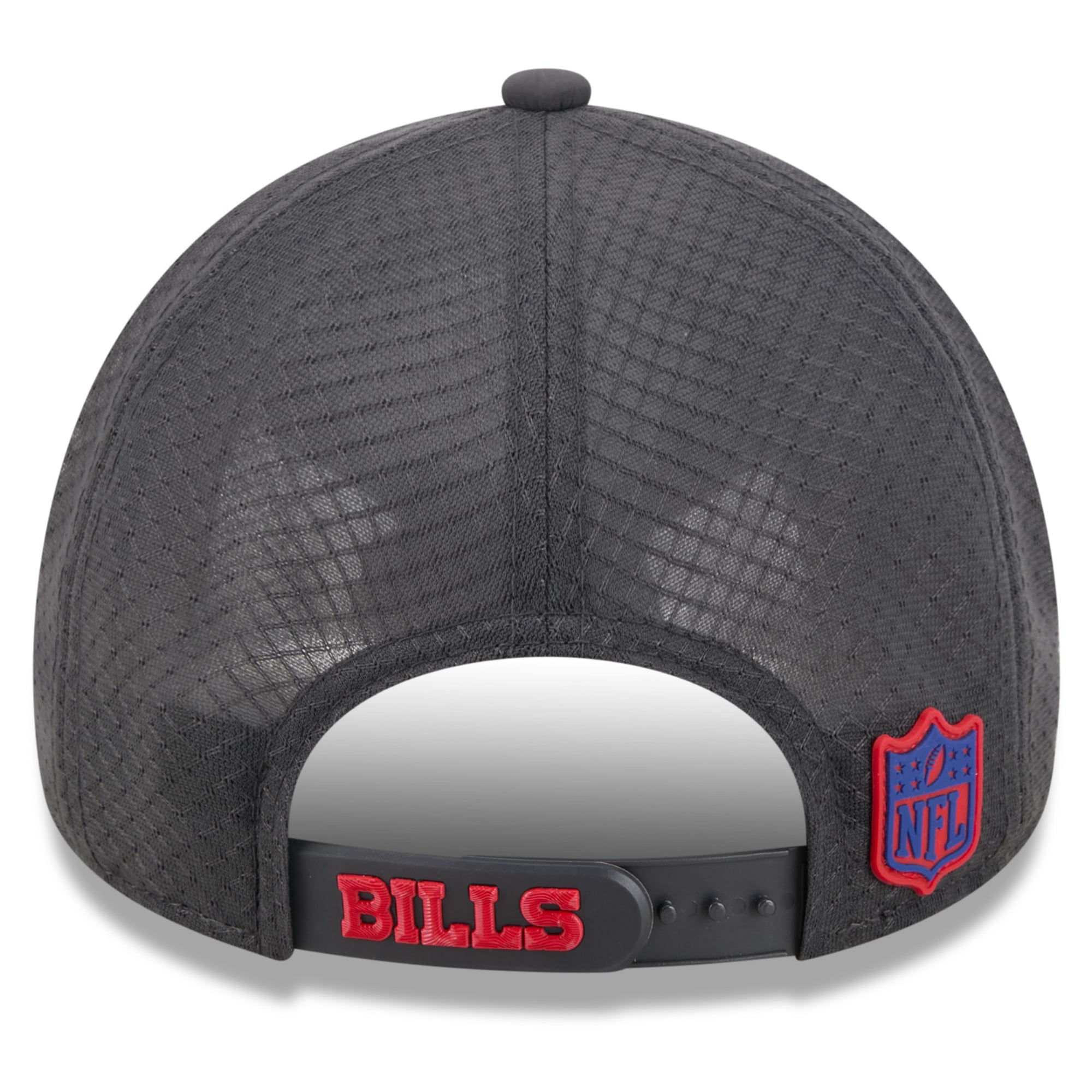 Youth New Era Royal Buffalo Bills 2026 Sideline Apex 9FORTY Adjustable Trucker Hat