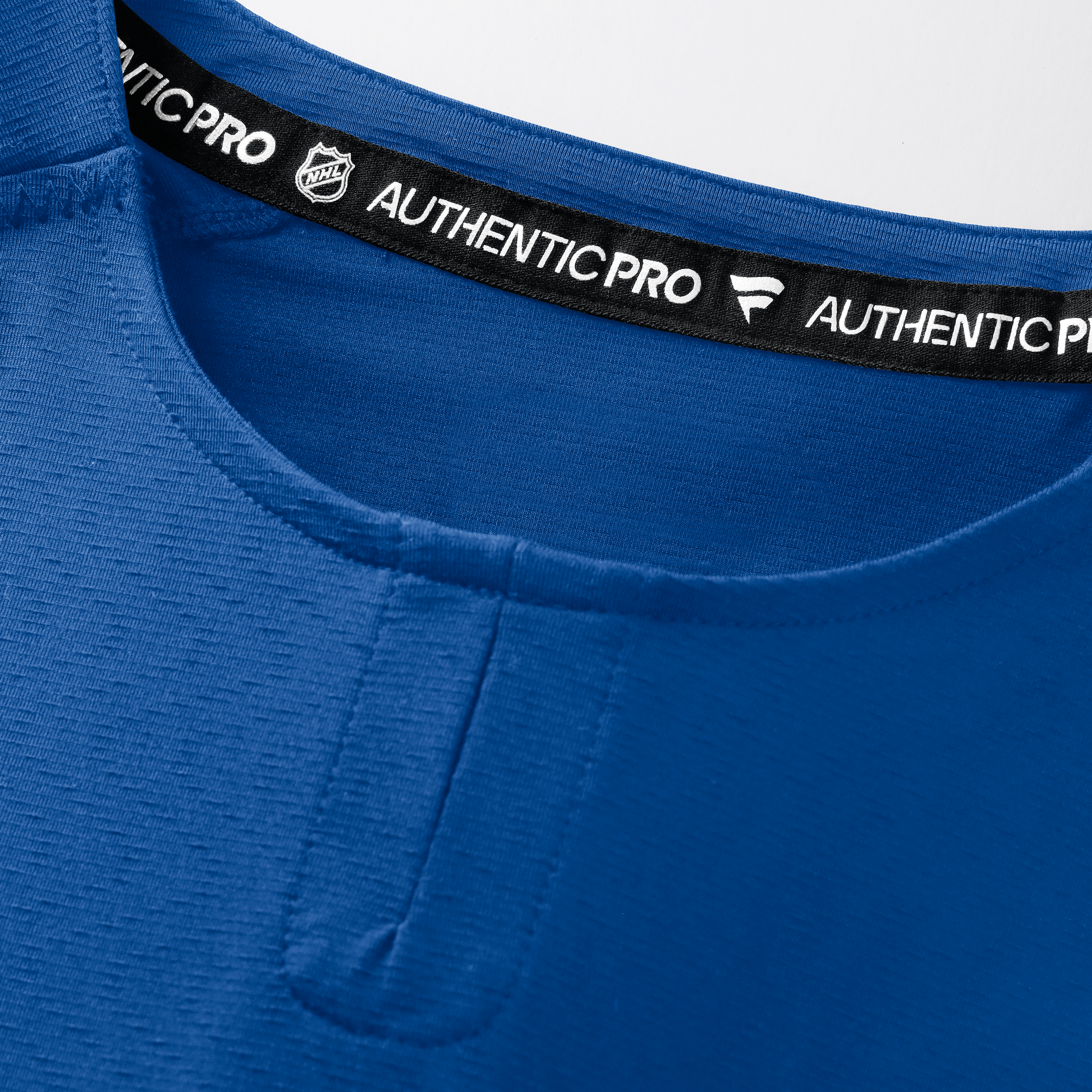 T-shirt de performance authentique Pro Train des Royal Buffalo Sabres Fanatics pour hommes