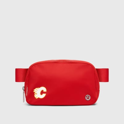 Calgary Flames lululemon Everywhere Belt Bag - True Red