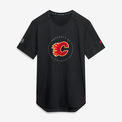T-shirt de performance authentique Pro Train noir pour homme des Flames de Calgary (Fanatics)
