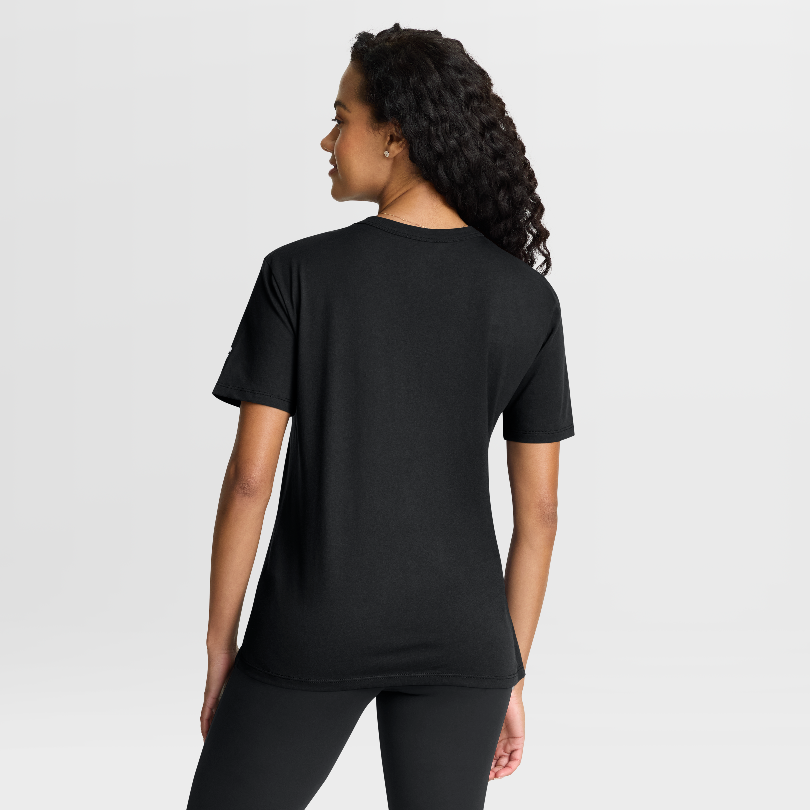 T-shirt Fanatics noir authentique pour femme des Flames de Calgary