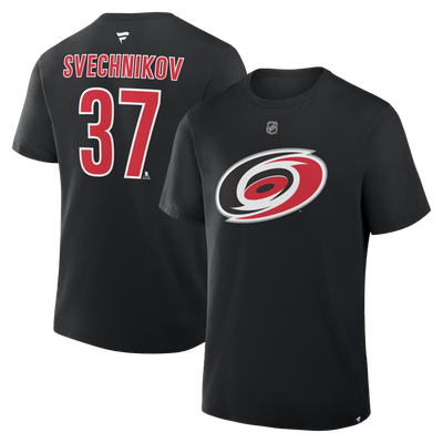 T-shirt authentique noir à l'effigie d'Andrei Svechnikov, des Hurricanes de la Caroline, de la marque Fanatics, avec nom et numéro.