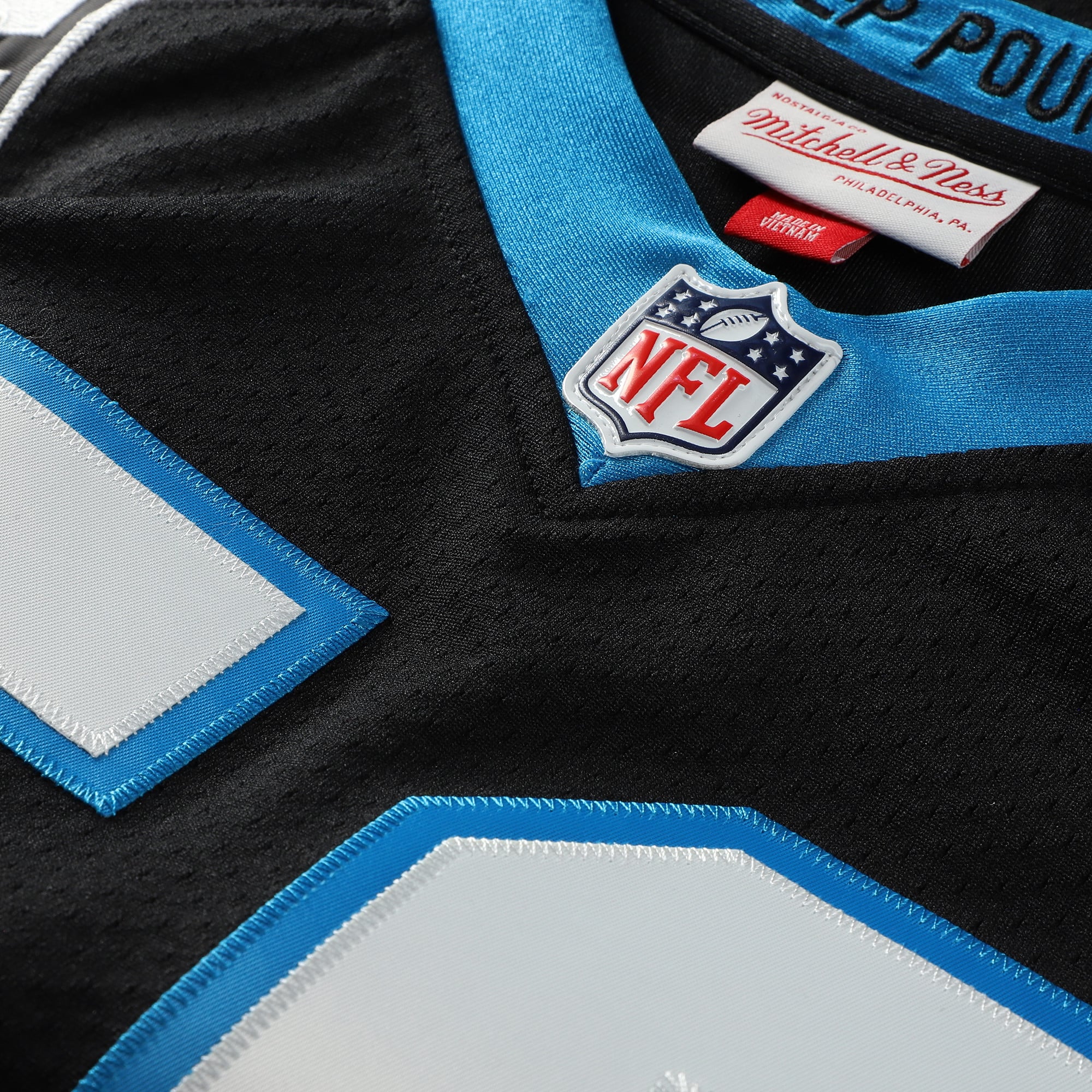 Men's Mitchell & Ness Luke Kuechly Black Carolina Panthers 2013 Authentic Throwback Retired Player Jersey