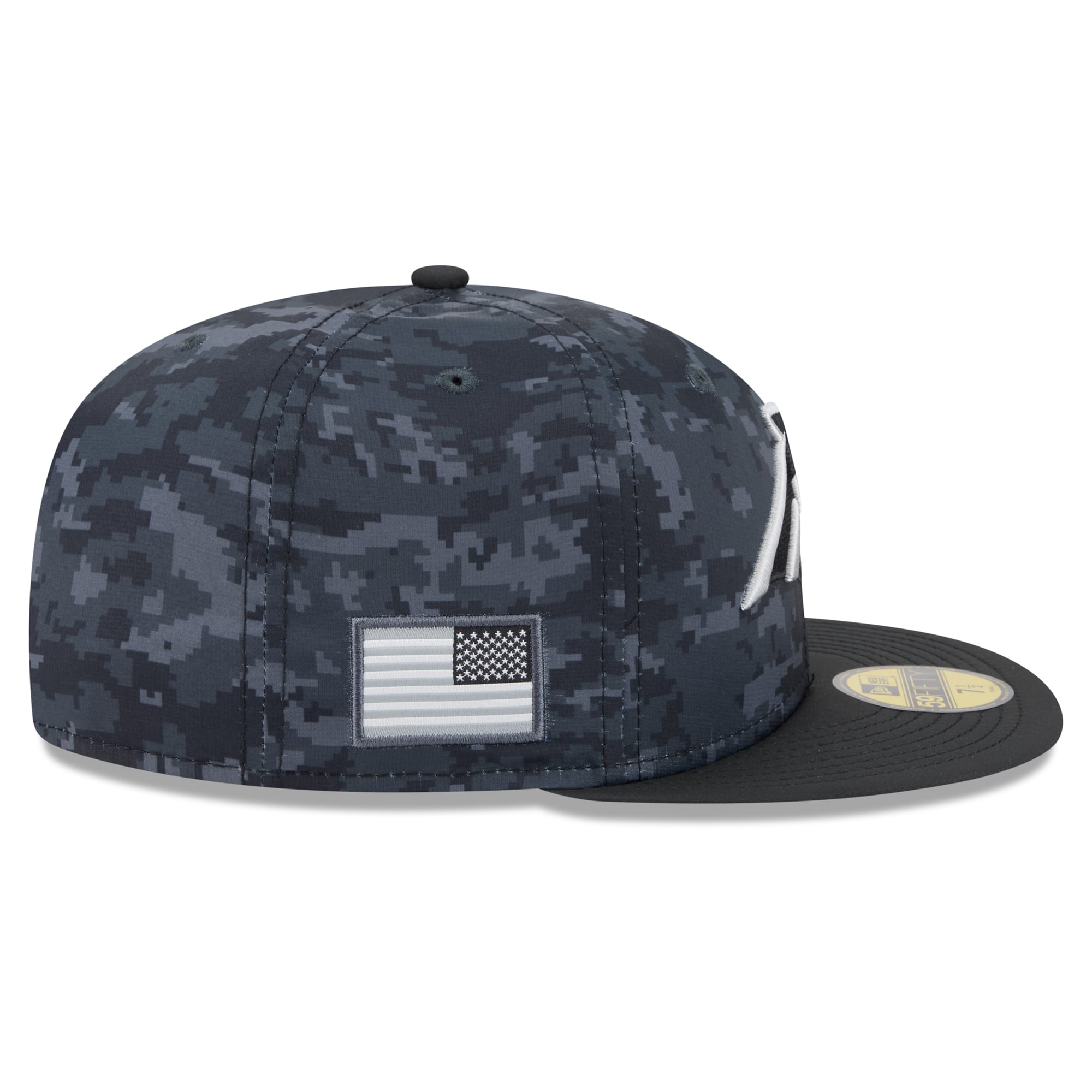 Casquette ajustée New Era noire Carolina Panthers 2026 Salute To Service 59FIFTY pour homme