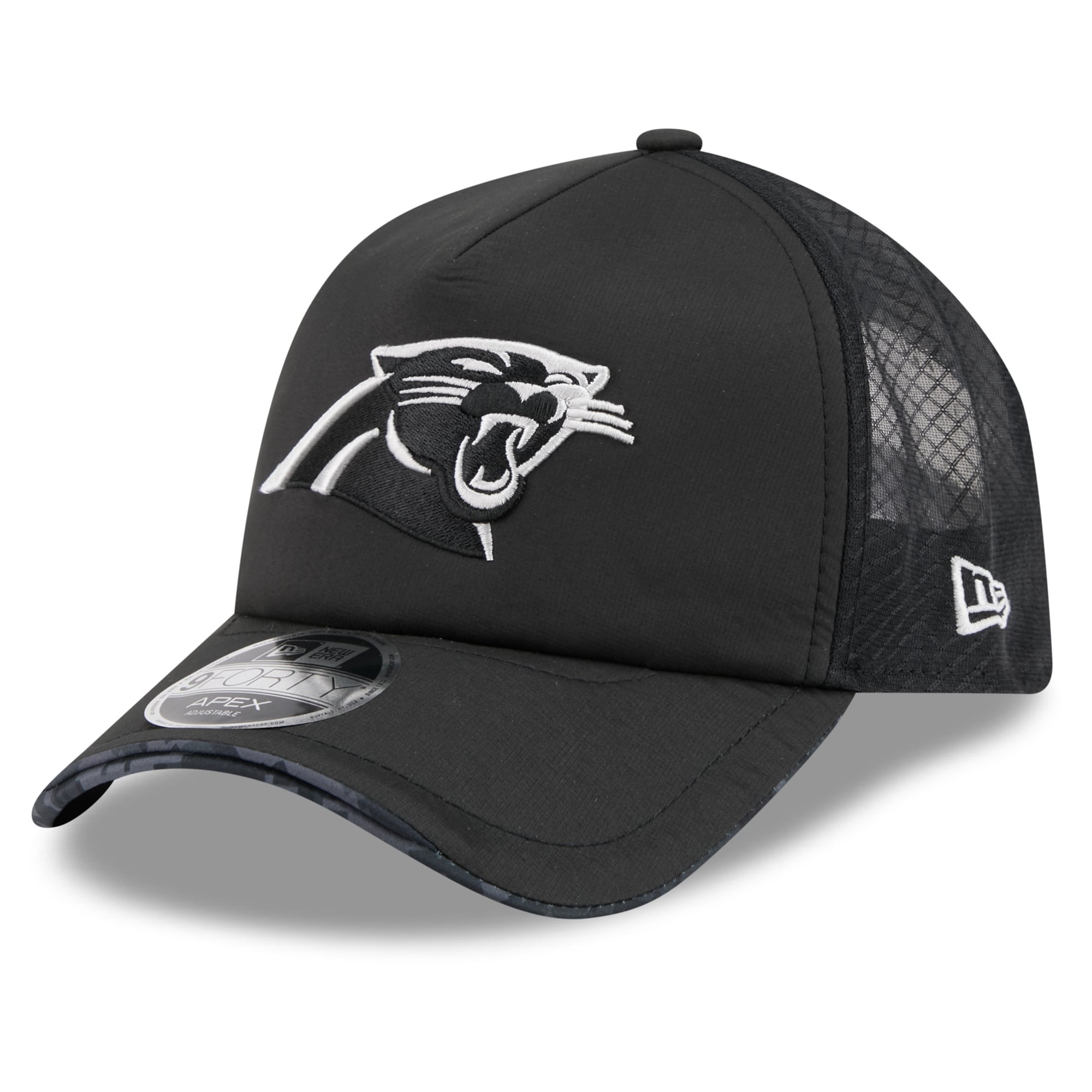 Casquette trucker ajustable New Era Apex 9FORTY noire Carolina Panthers 2026 Salute To Service pour homme