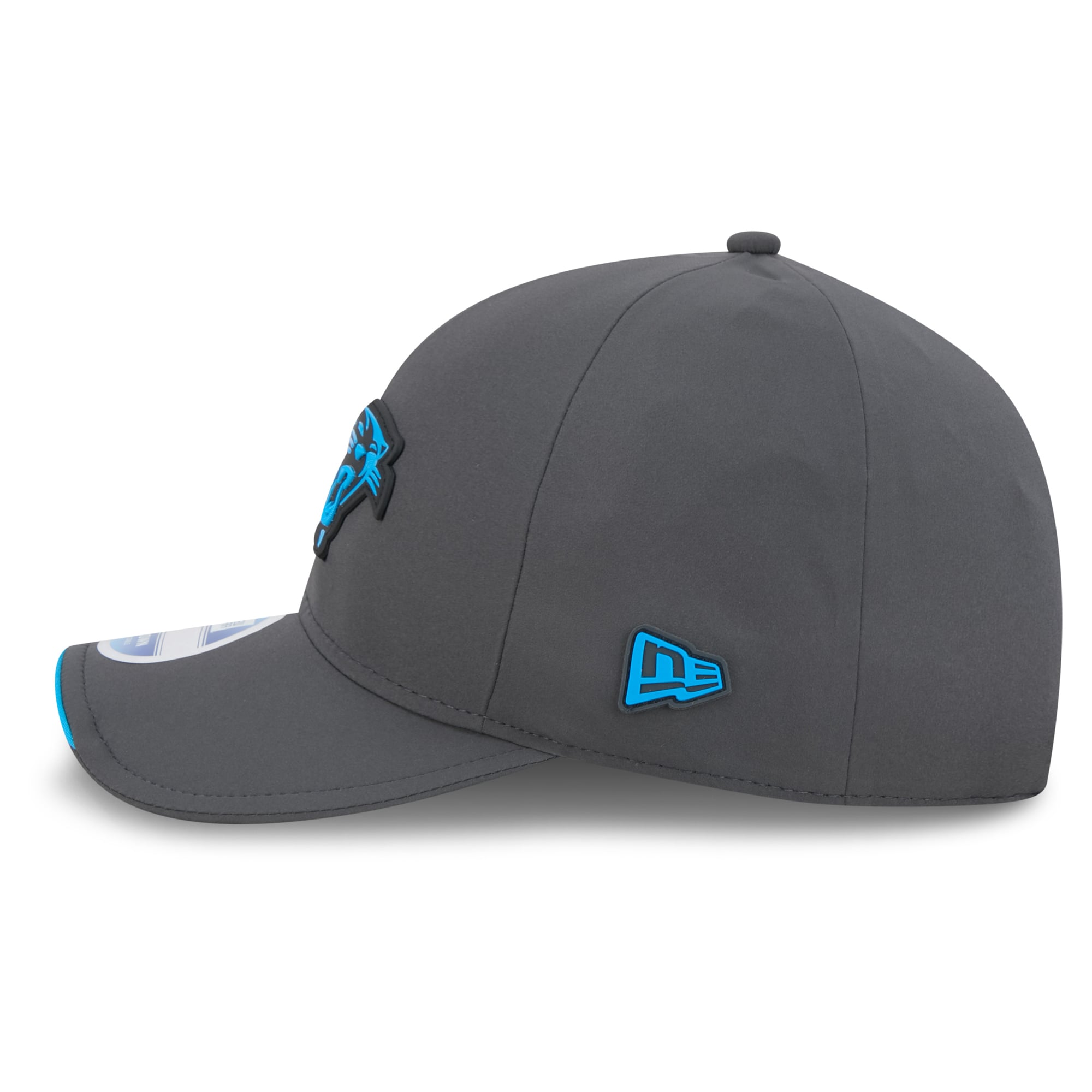 Casquette ajustable New Era 9FORTY M-Crown pour homme, couleur anthracite, Carolina Panthers 2026, idéale pour les temps froids.