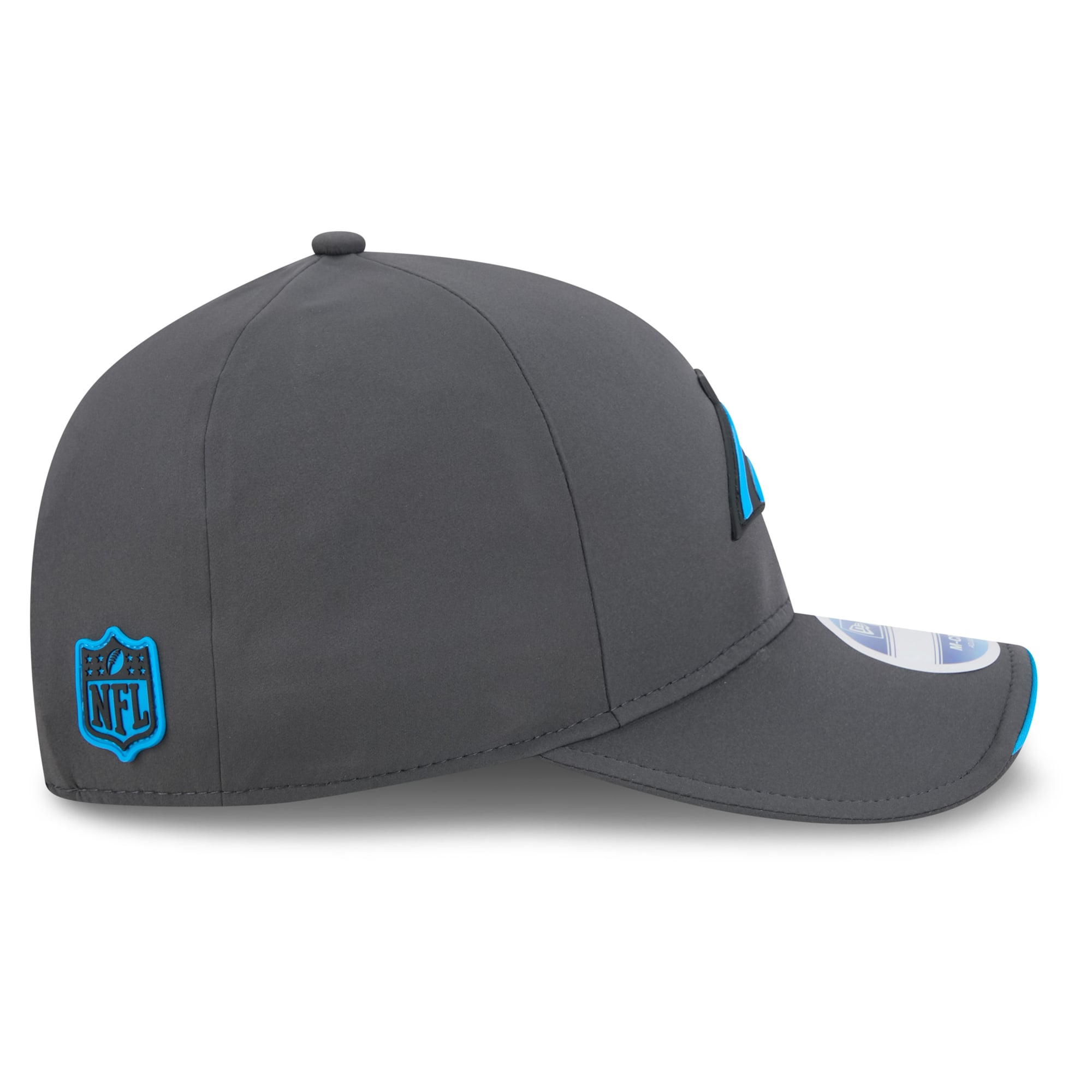 Casquette ajustable New Era 9FORTY M-Crown pour homme, couleur anthracite, Carolina Panthers 2026, idéale pour les temps froids.