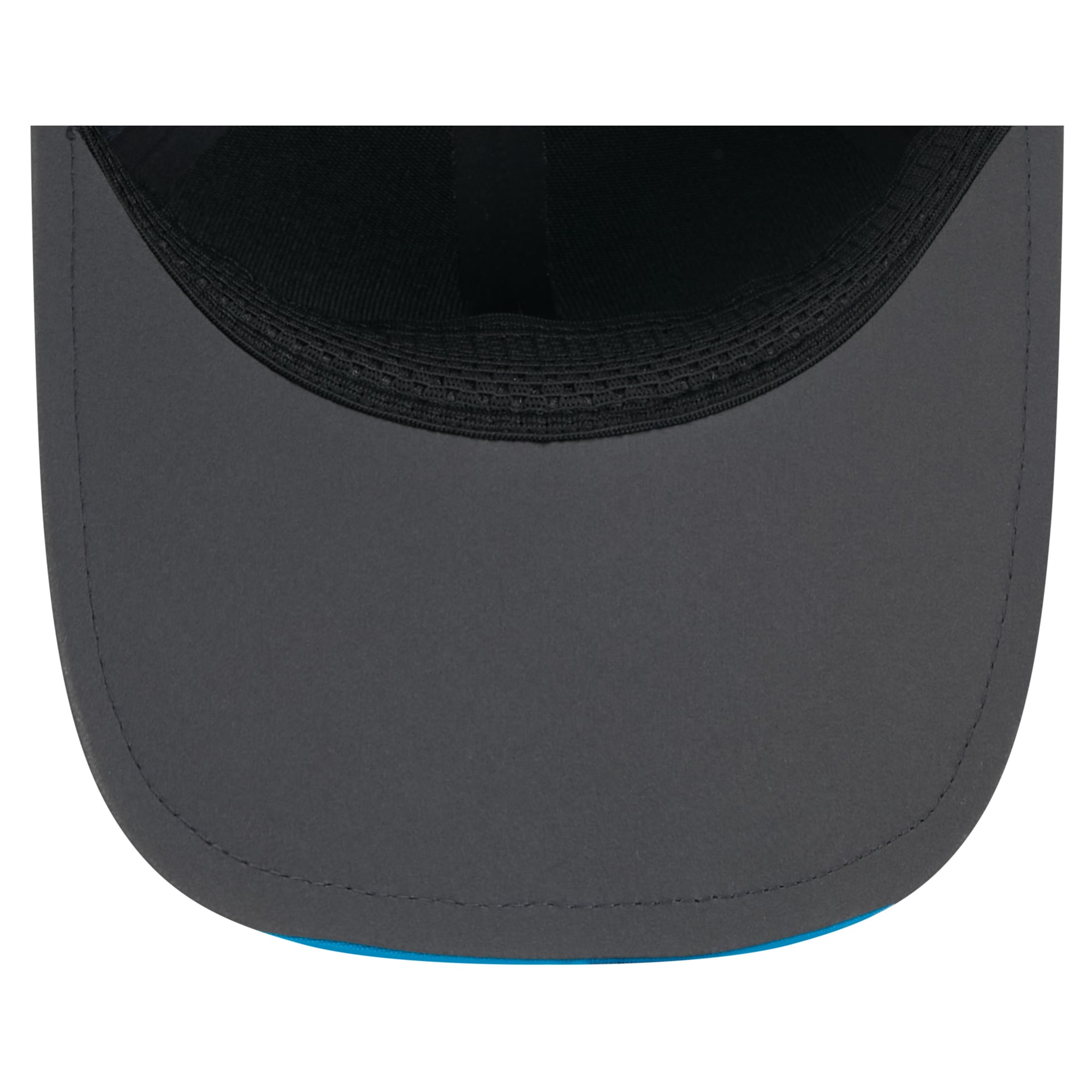 Casquette ajustable New Era 9FORTY M-Crown pour homme, couleur anthracite, Carolina Panthers 2026, idéale pour les temps froids.